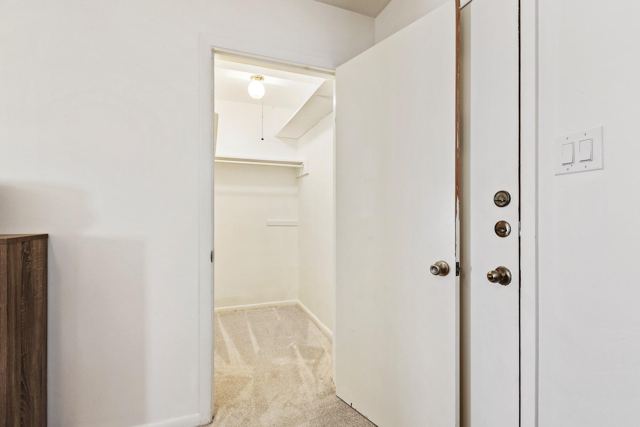 8511 Burrell Dr, Austin, TX 78757