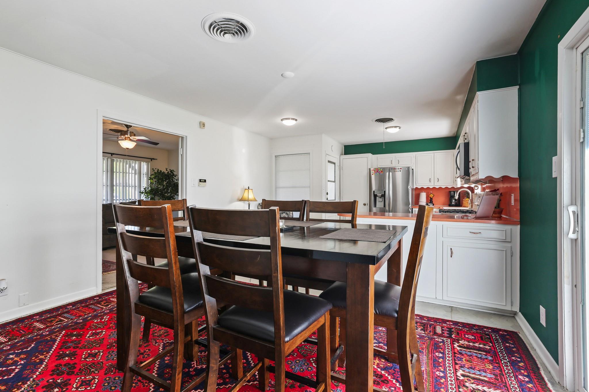 8511 Burrell Dr, Austin, TX 78757