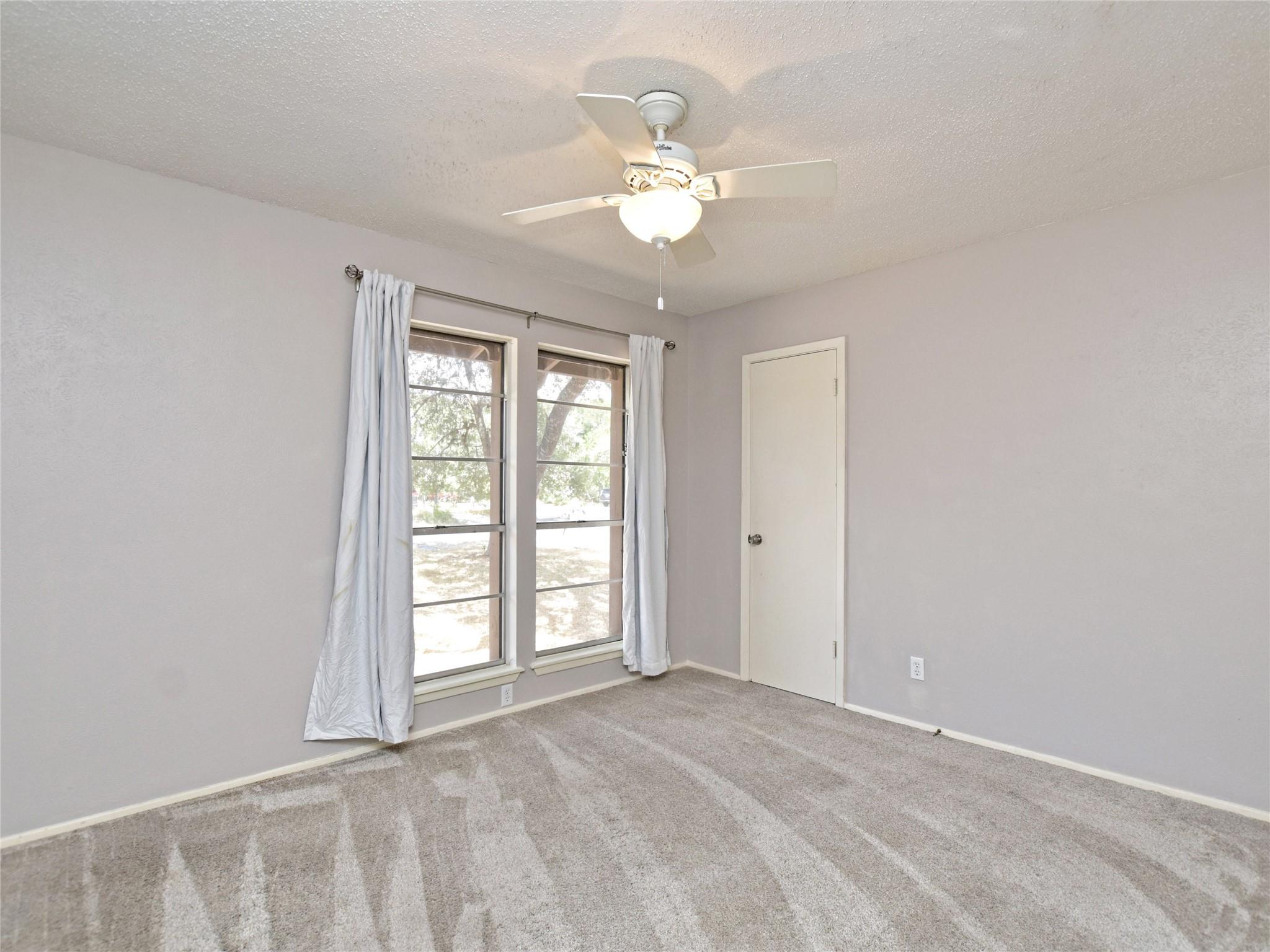 2103 Falcon Hill Dr, Austin, TX 78745