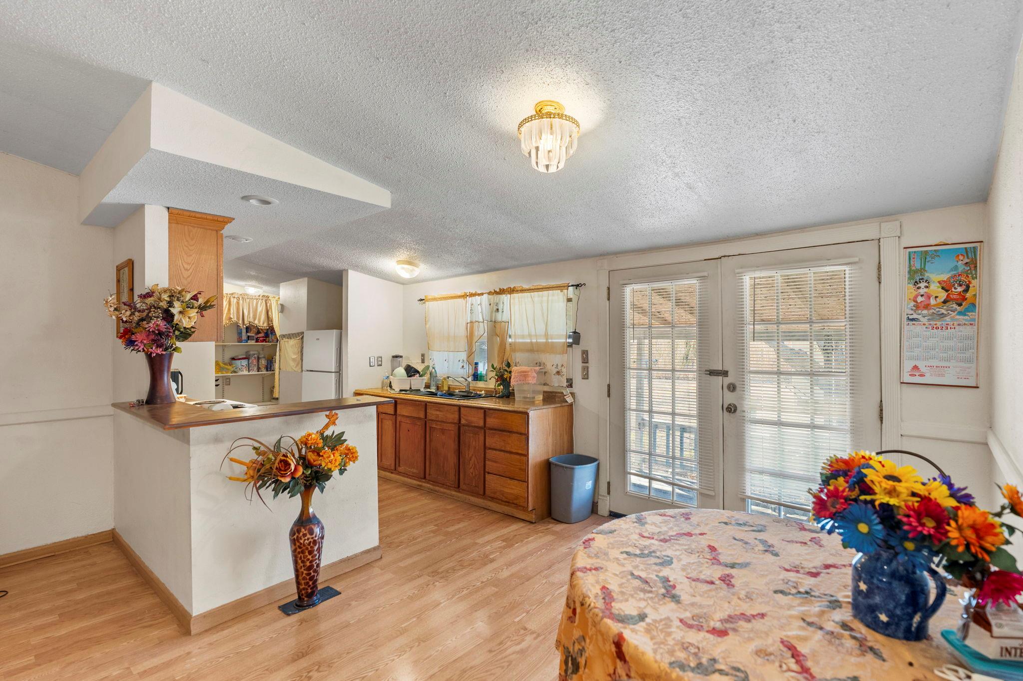 110 Belinda Ln, Kyle, TX 78640