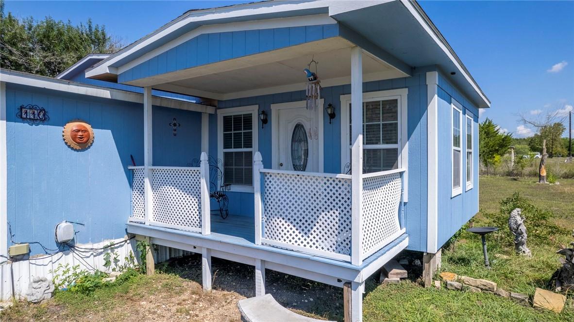 110 Belinda Ln, Kyle, TX 78640