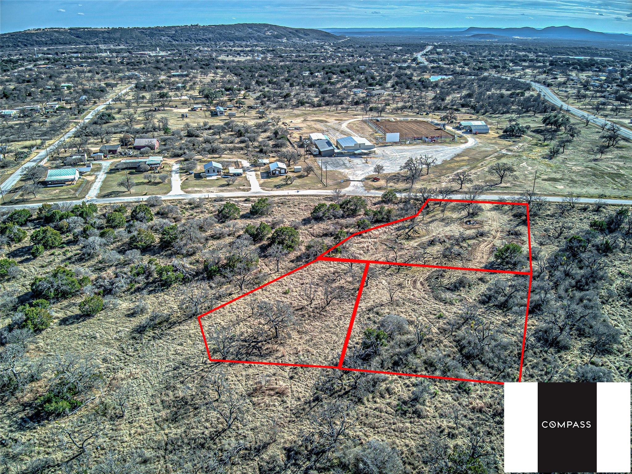 8 Lillian Dean Dr, Buchanan Dam, TX 78609