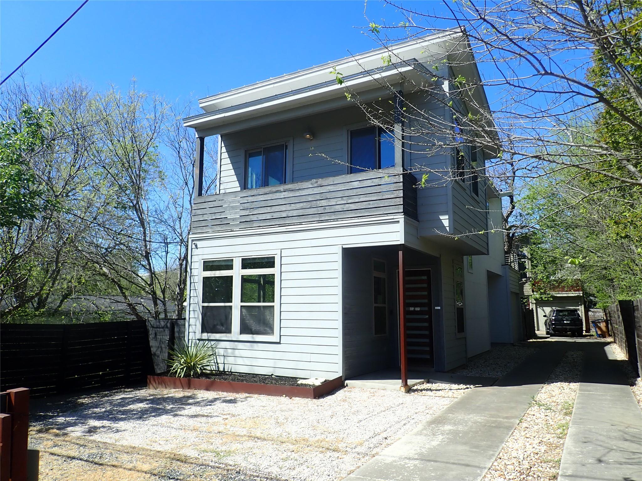 2912 E 14th St # A, Austin, TX 78702