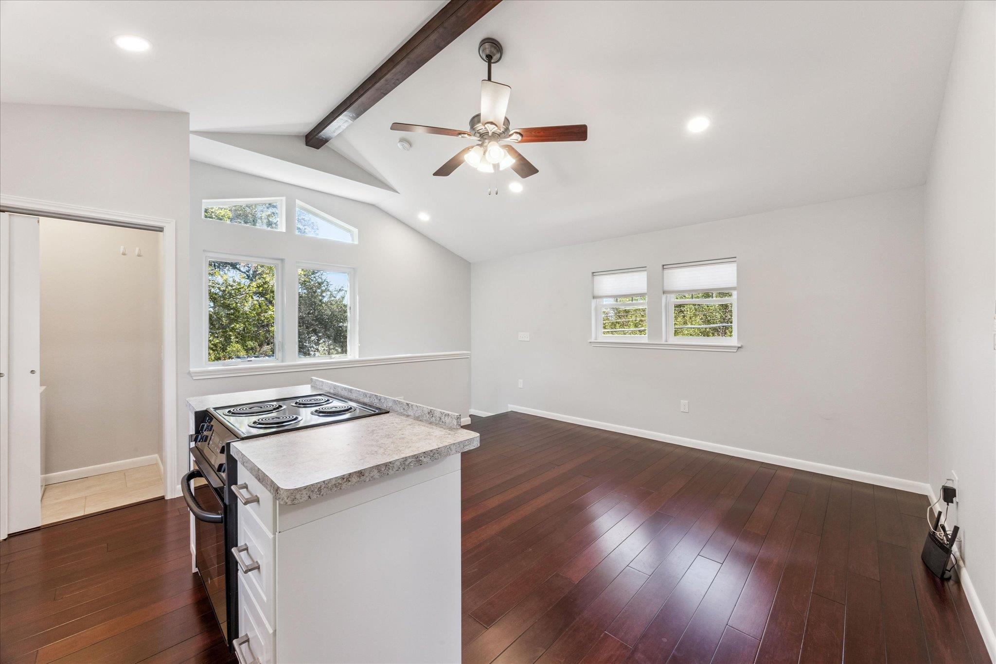 4408 Garnett St, Austin, TX 78745