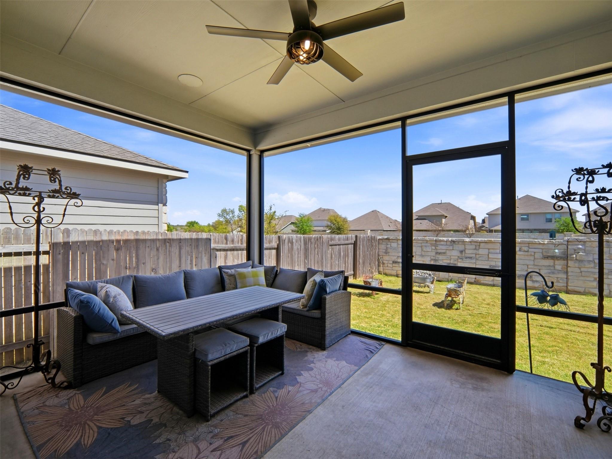 208 Winding Hollow Ln, Georgetown, TX 78628