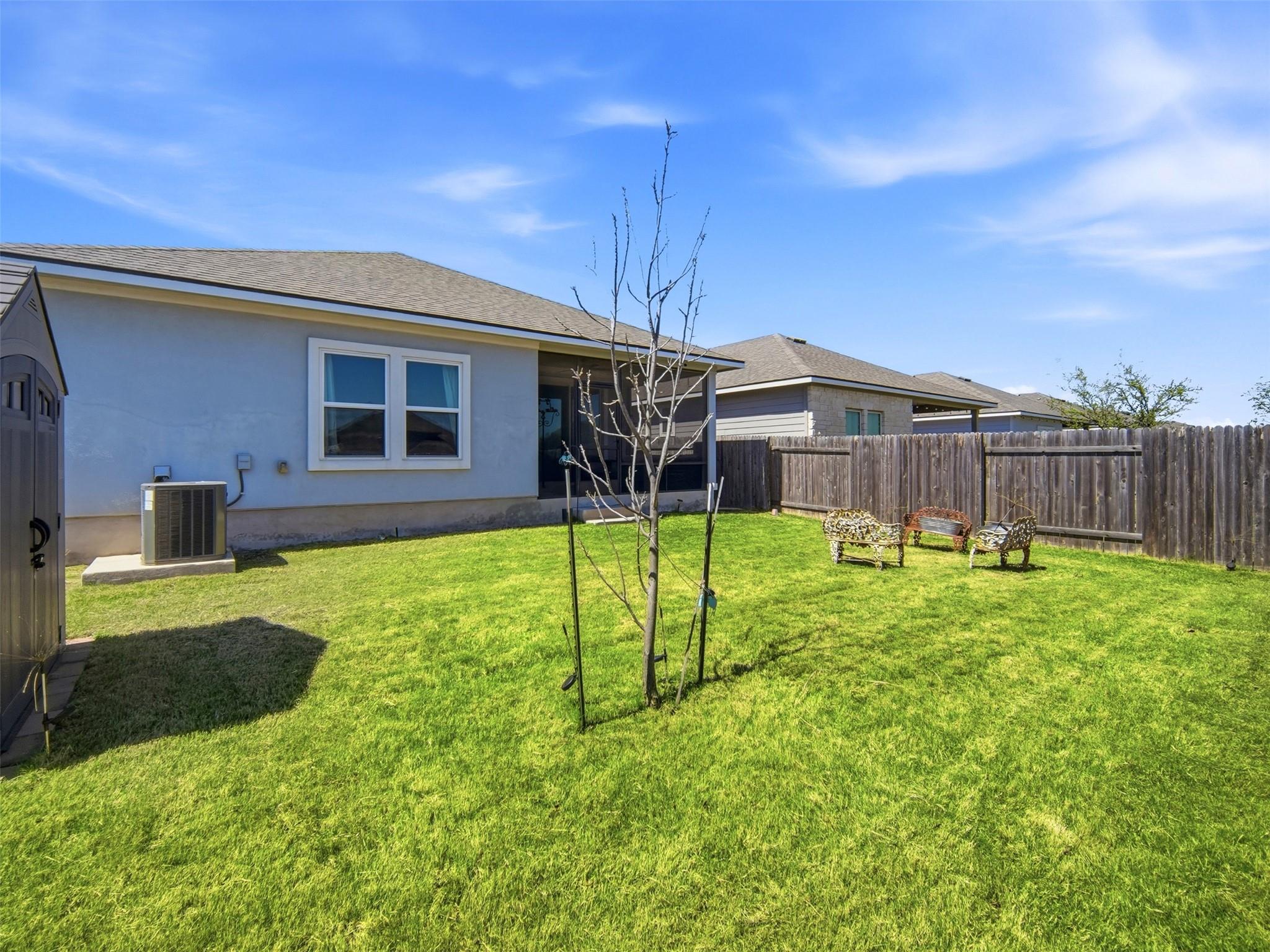 208 Winding Hollow Ln, Georgetown, TX 78628