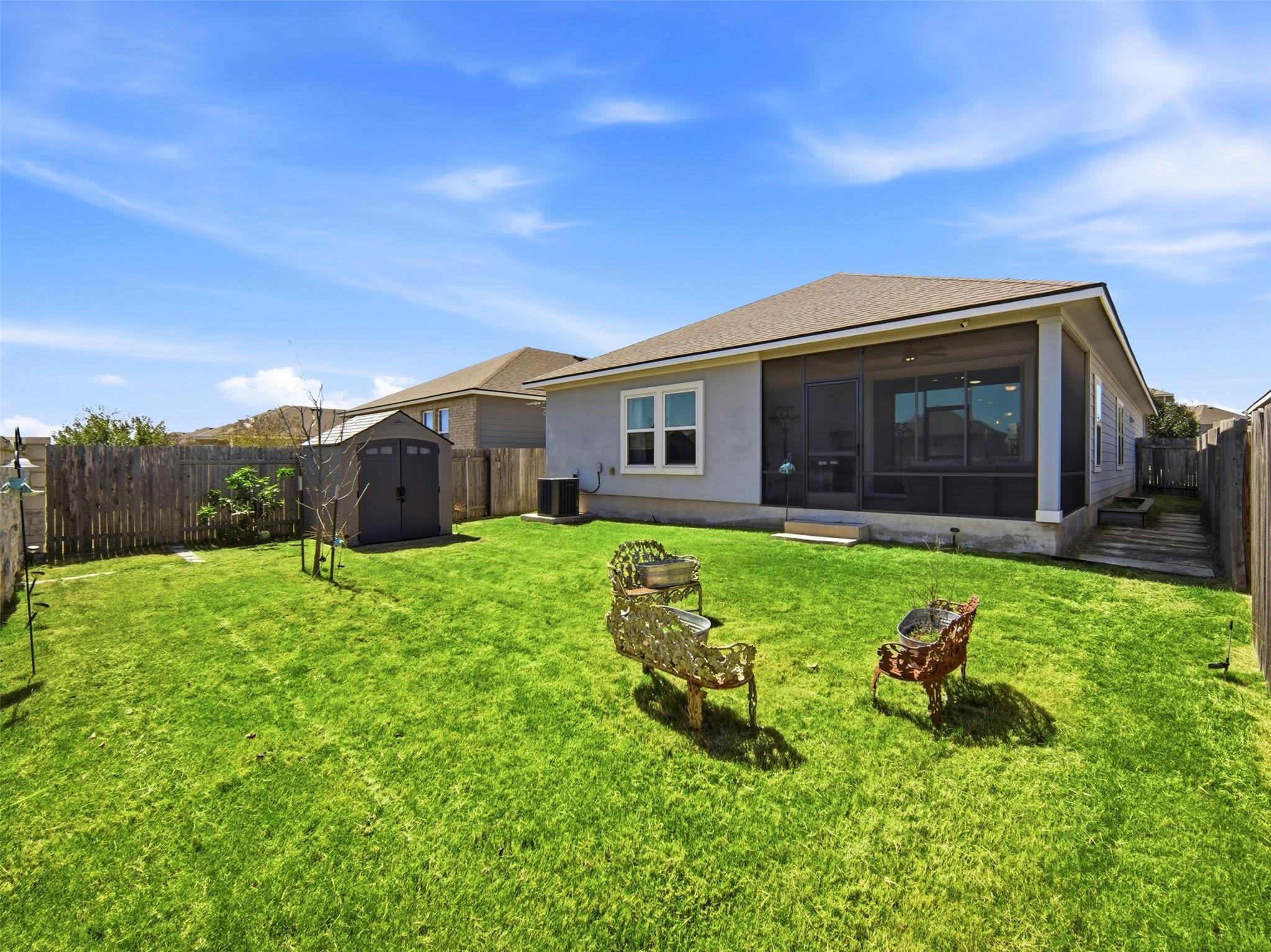 208 Winding Hollow Ln, Georgetown, TX 78628