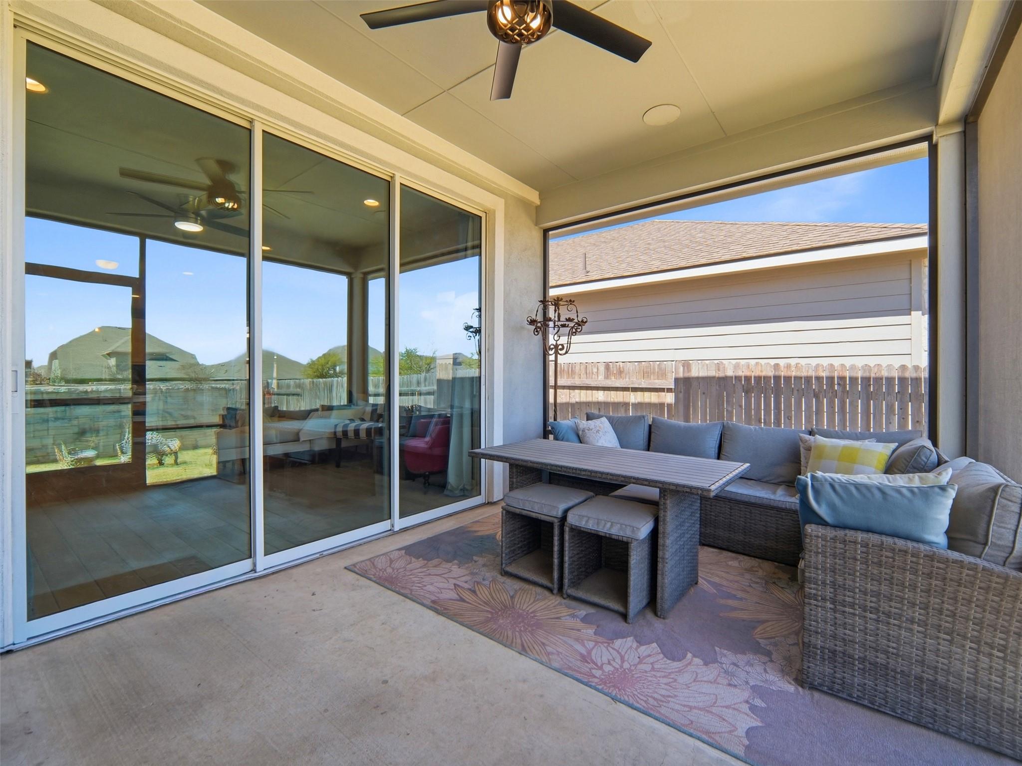 208 Winding Hollow Ln, Georgetown, TX 78628