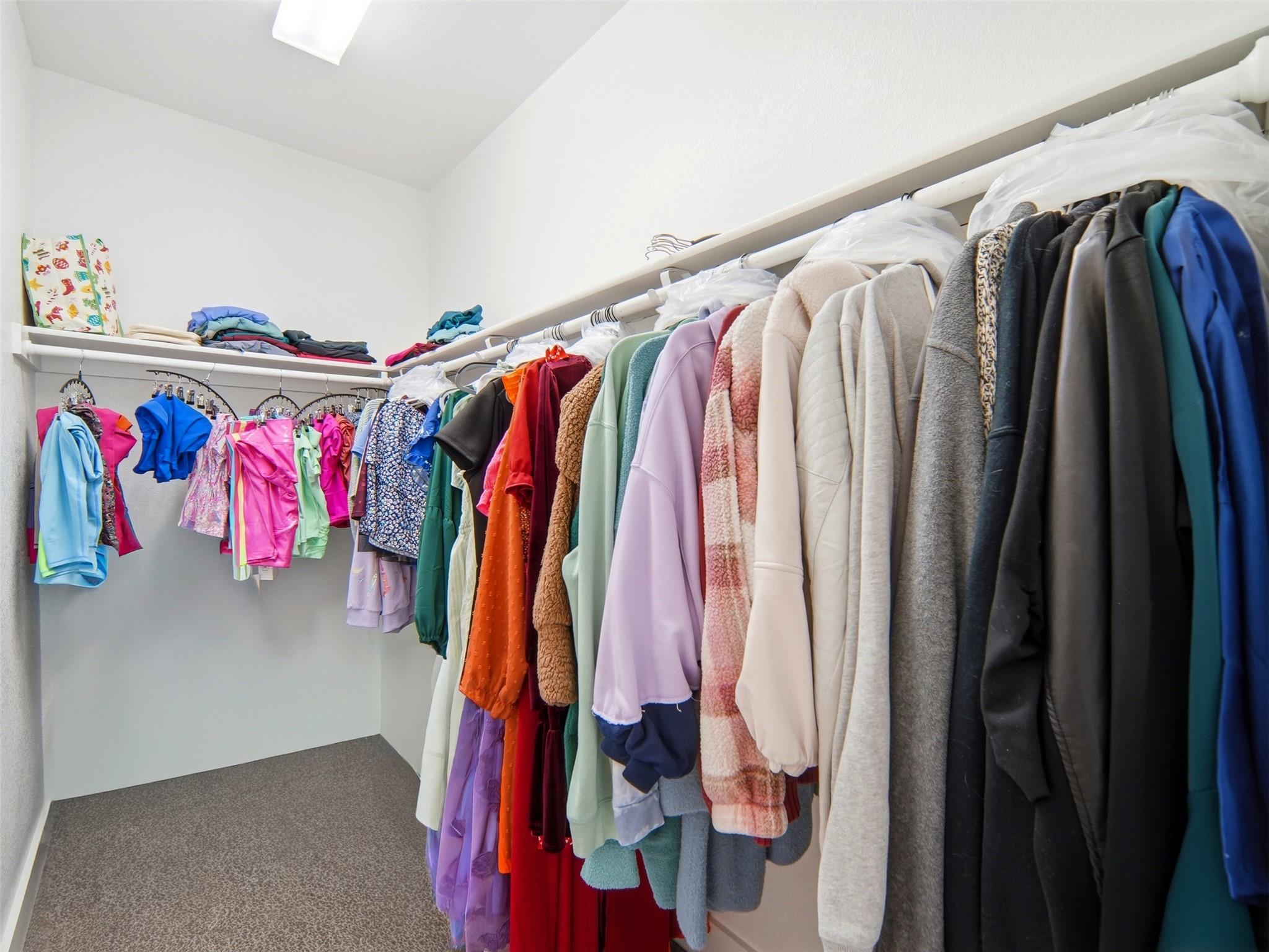 208 Winding Hollow Ln, Georgetown, TX 78628