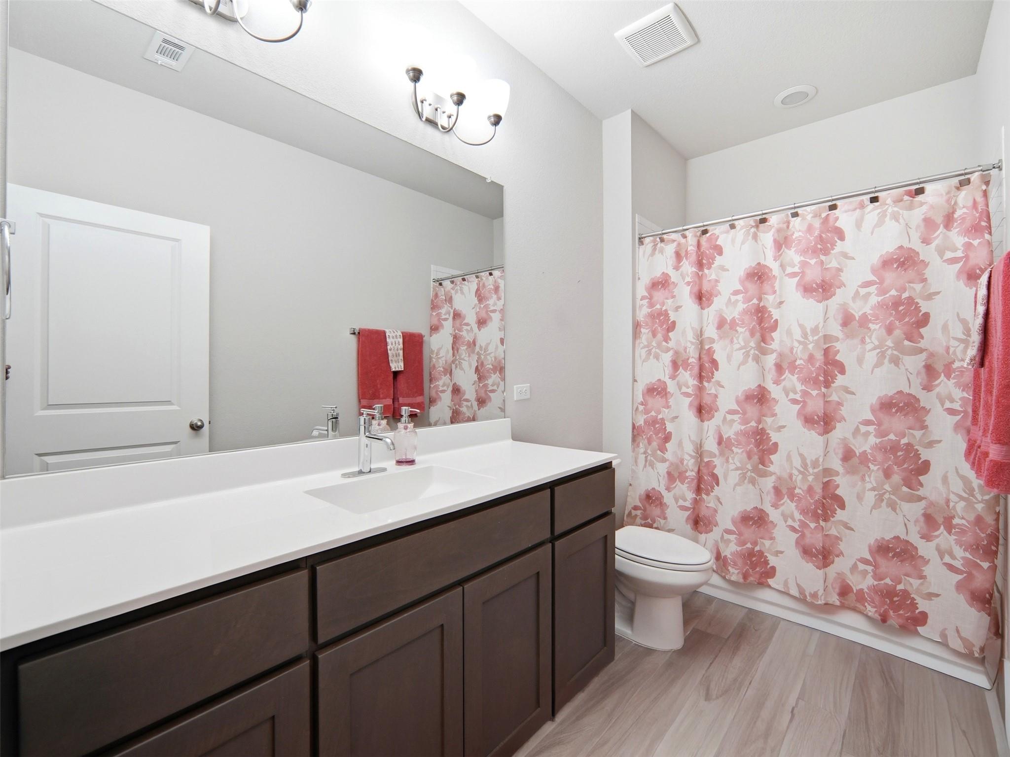 208 Winding Hollow Ln, Georgetown, TX 78628