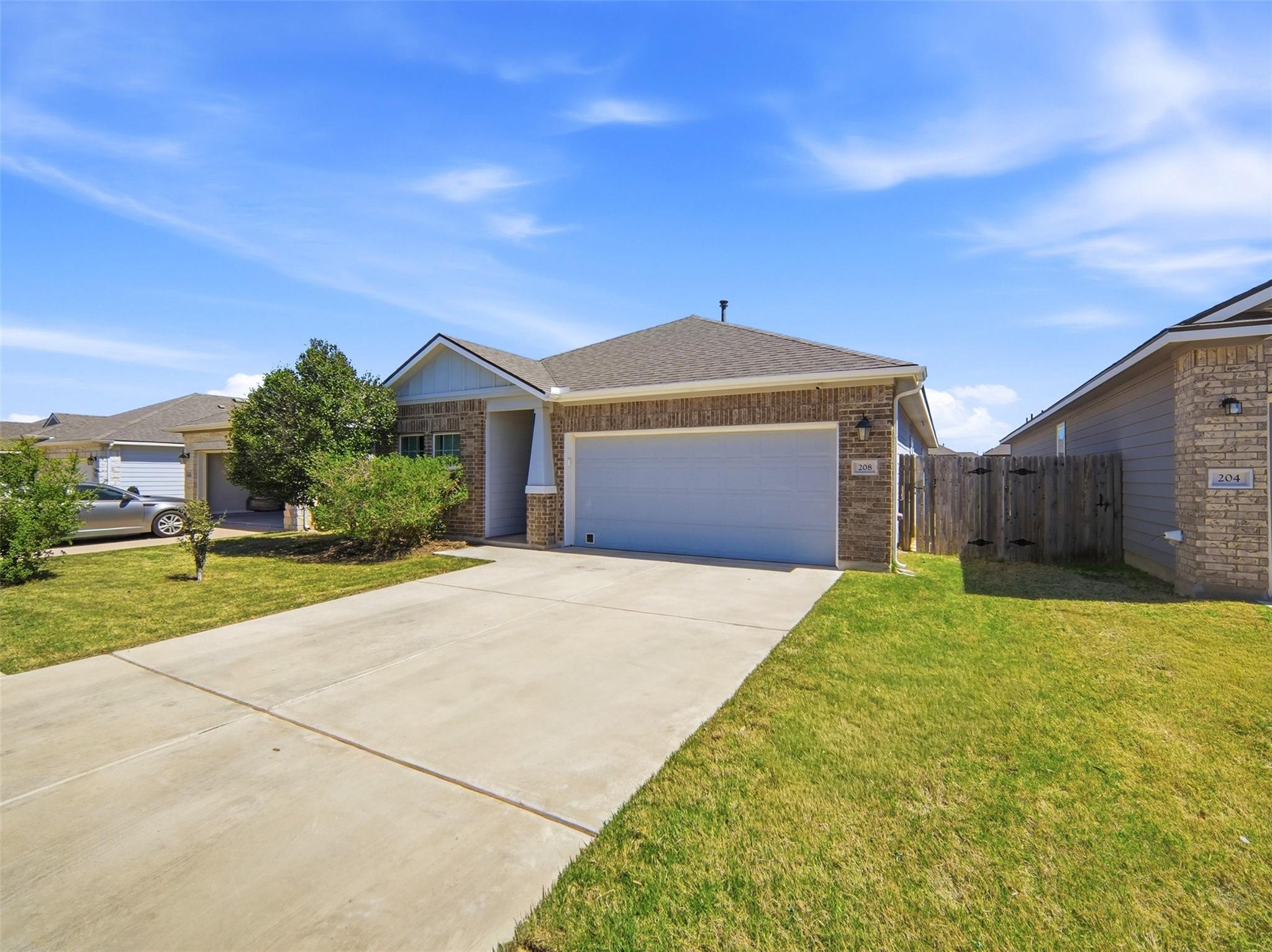 208 Winding Hollow Ln, Georgetown, TX 78628