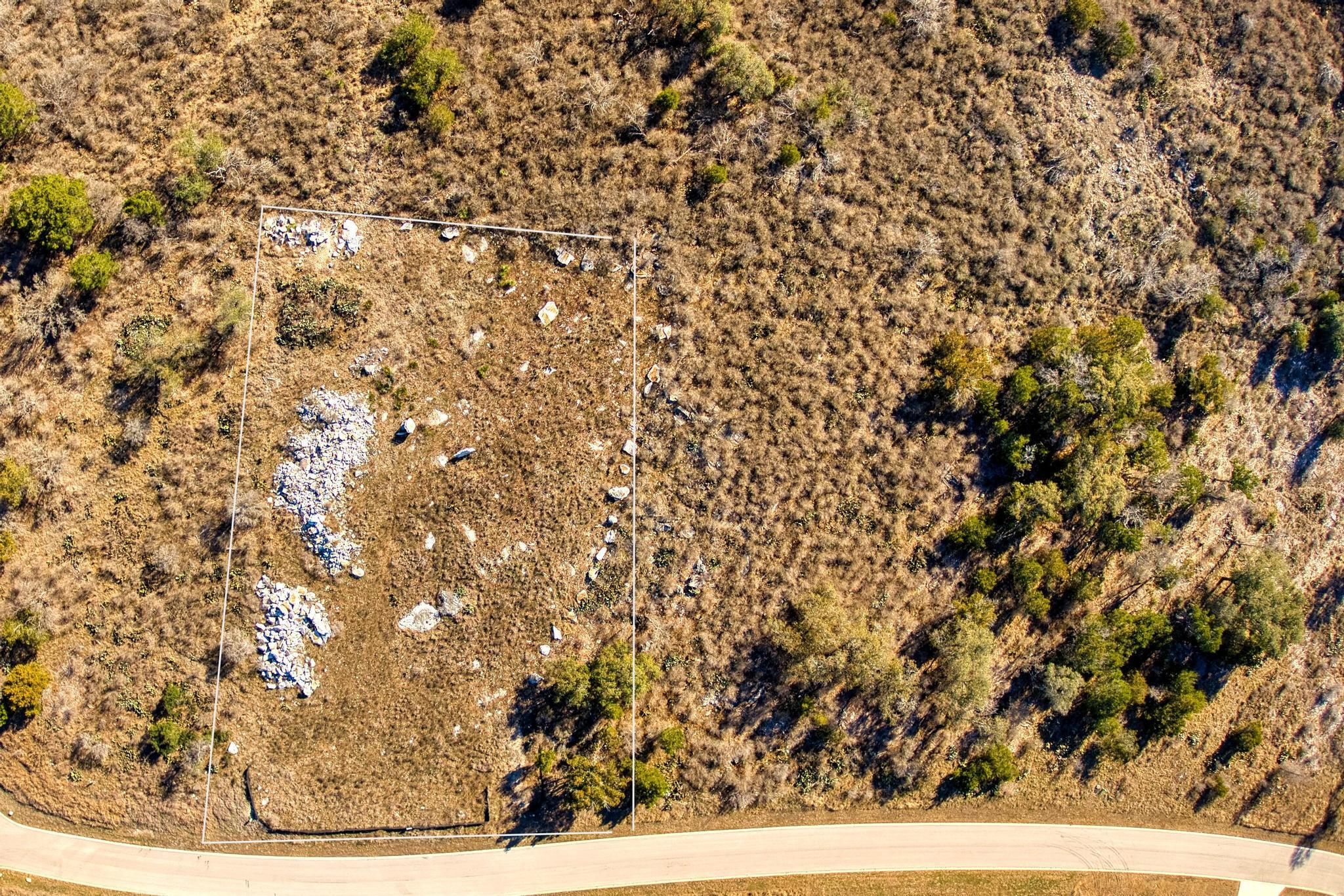 309 Eagle Basin Cir, Spicewood, TX 78669