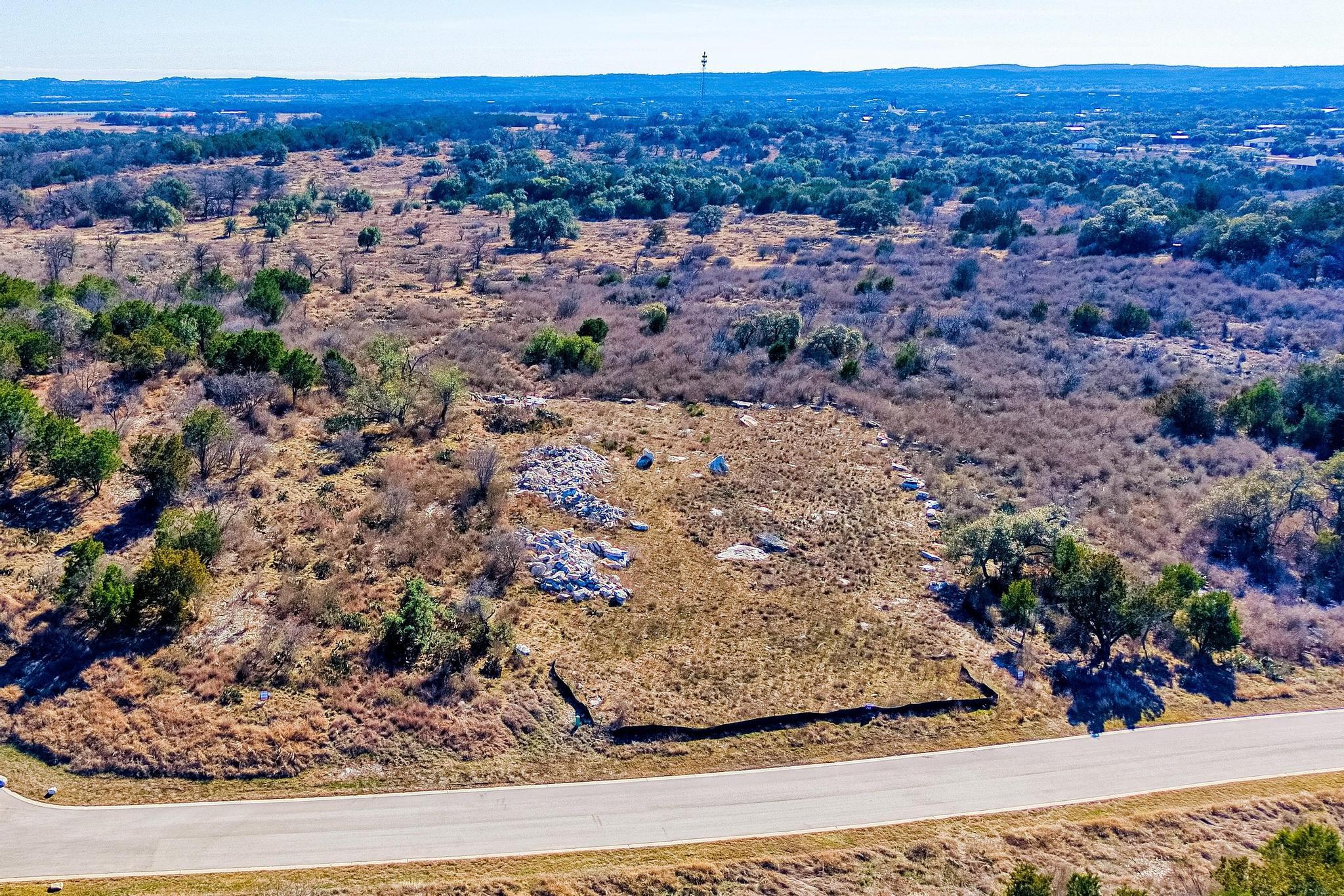 309 Eagle Basin Cir, Spicewood, TX 78669