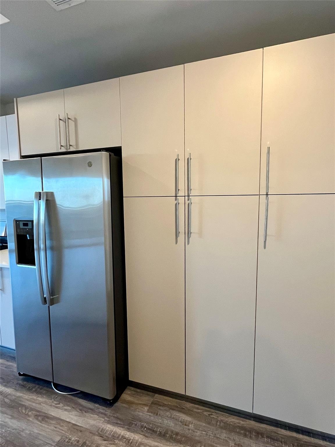 4004 Banister Ln # 106, Austin, TX 78704