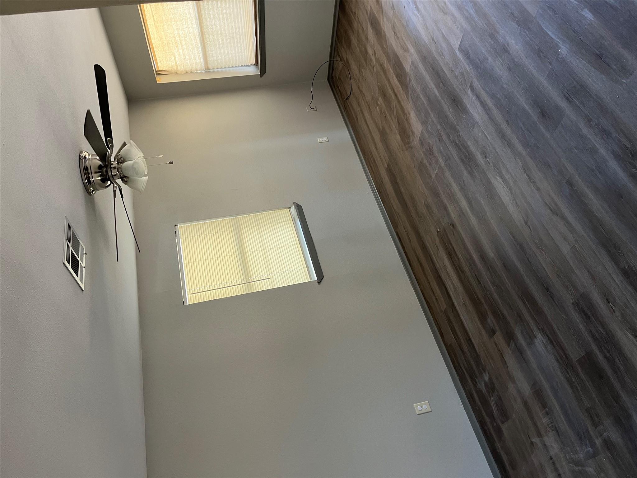 705 Guadalimar St, Lockhart, TX 78644