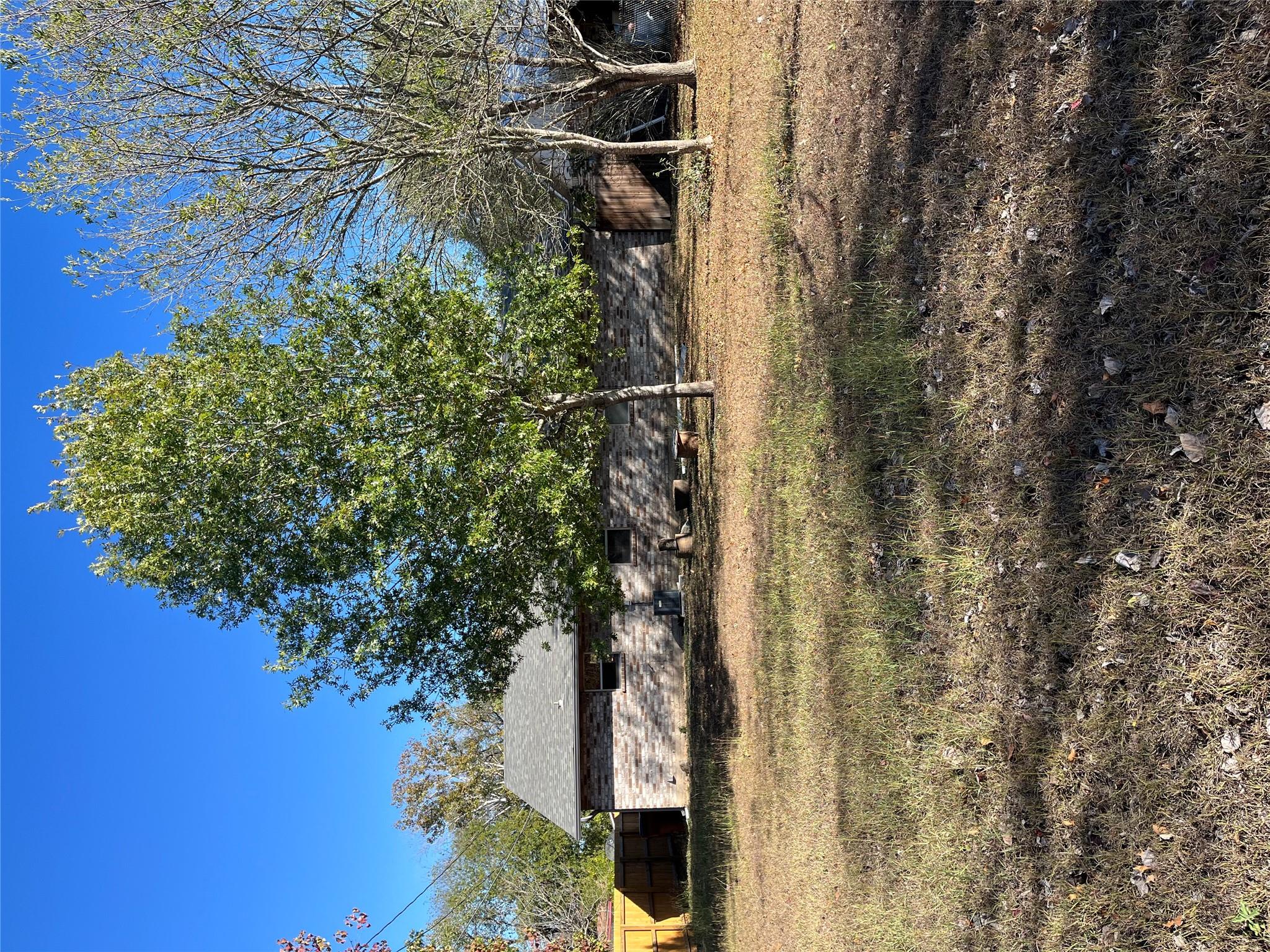 705 Guadalimar St, Lockhart, TX 78644