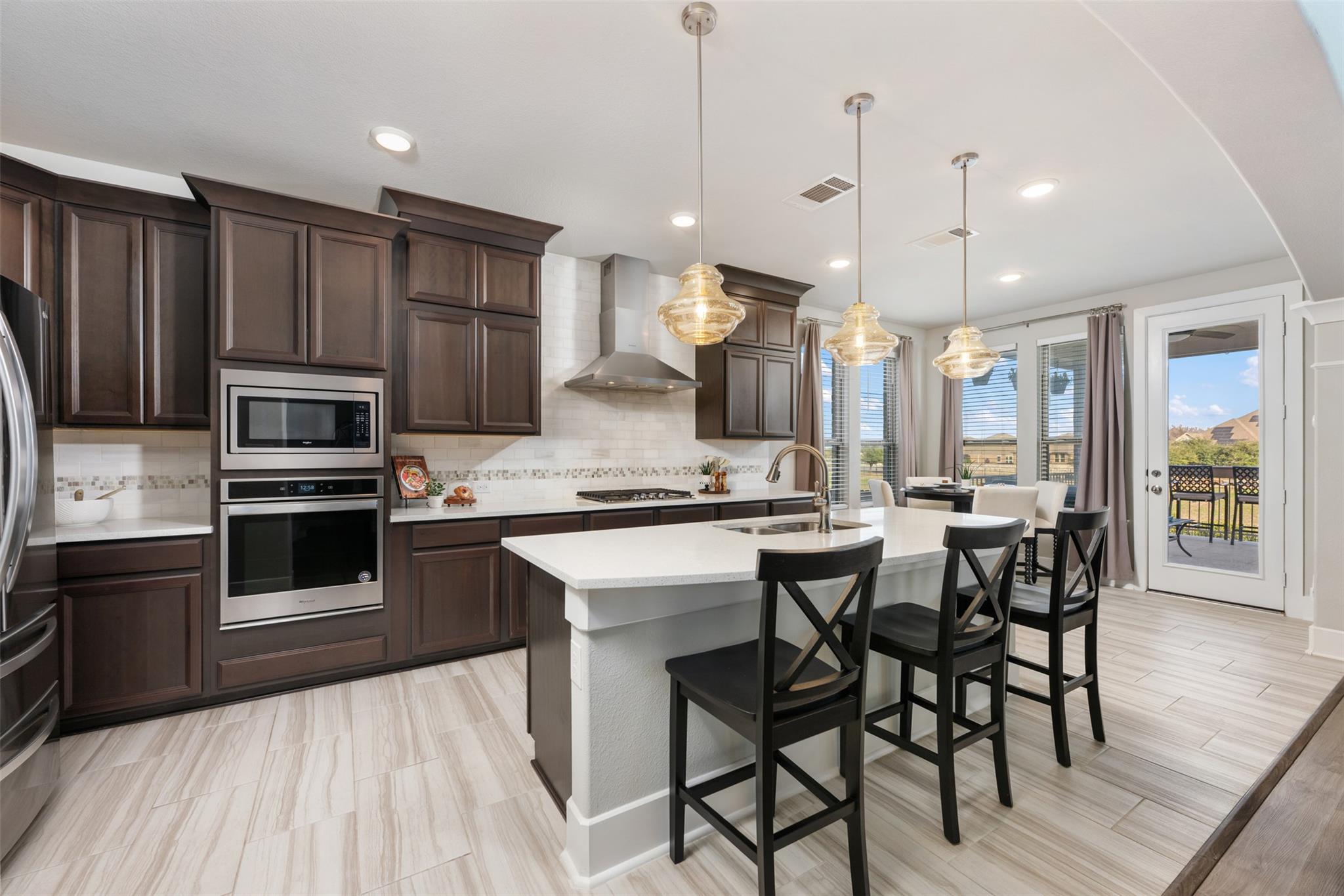 2116 Ambling Trl, Georgetown, TX 78628