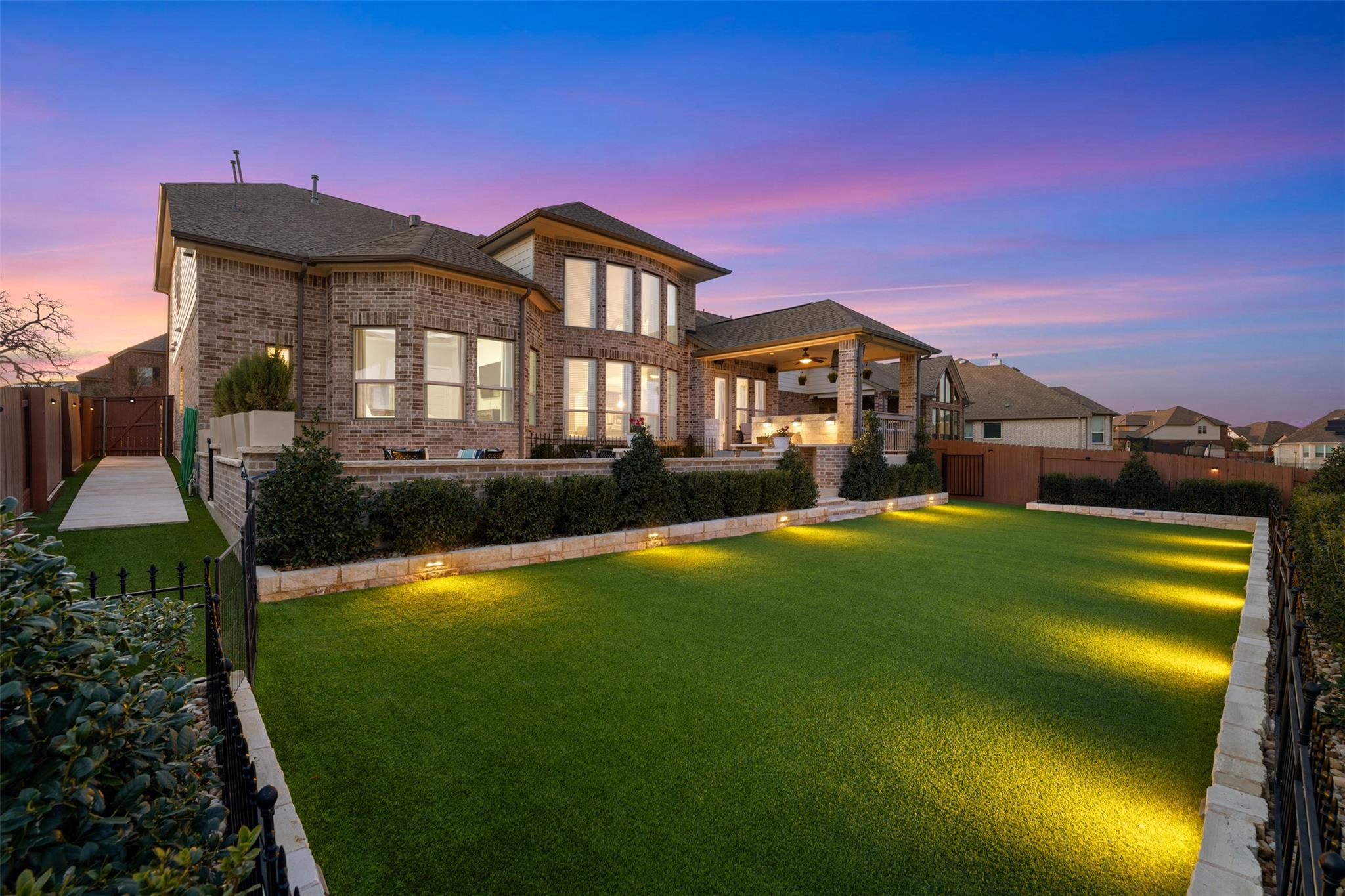 2116 Ambling Trl, Georgetown, TX 78628