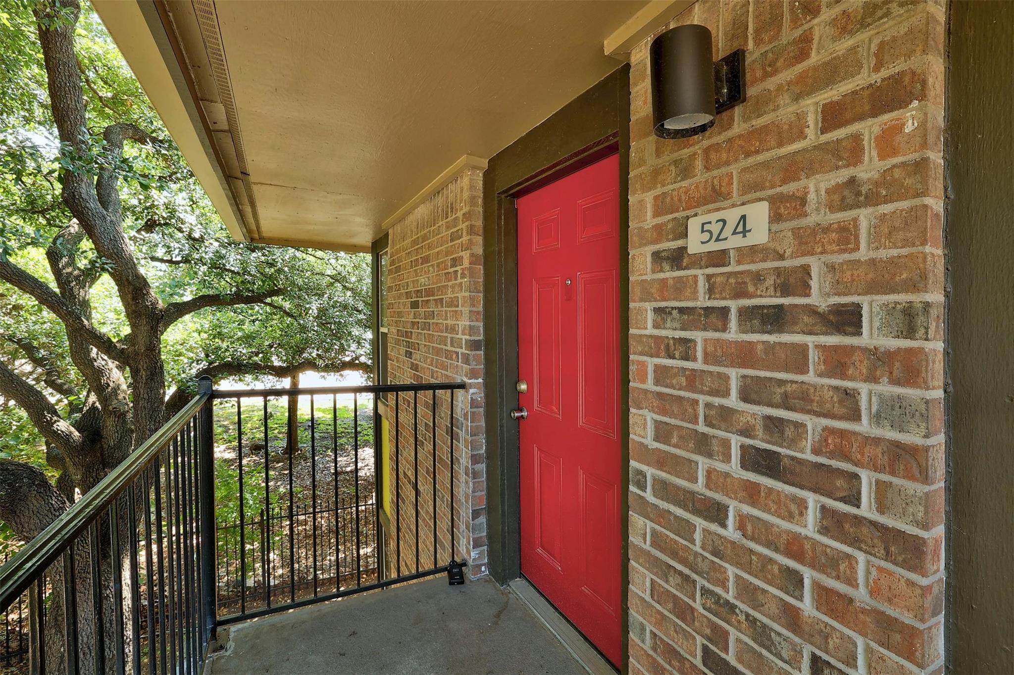 7685 Northcross Dr # 524, Austin, TX 78757