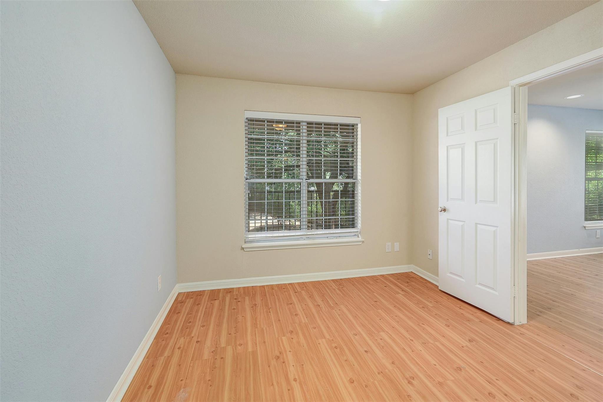 7685 Northcross Dr # 524, Austin, TX 78757