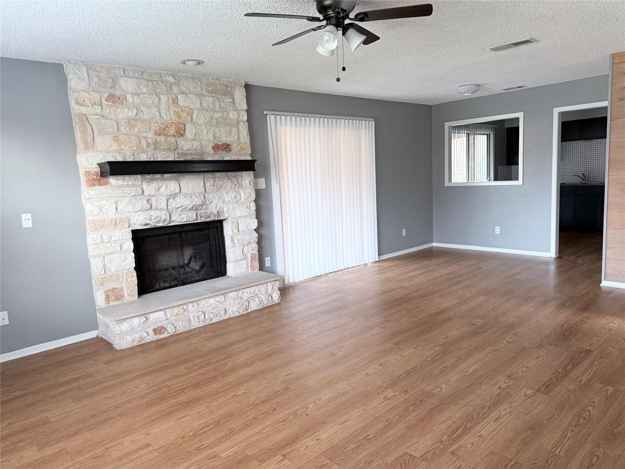 919 Woodlief Trl, Round Rock, TX 78664