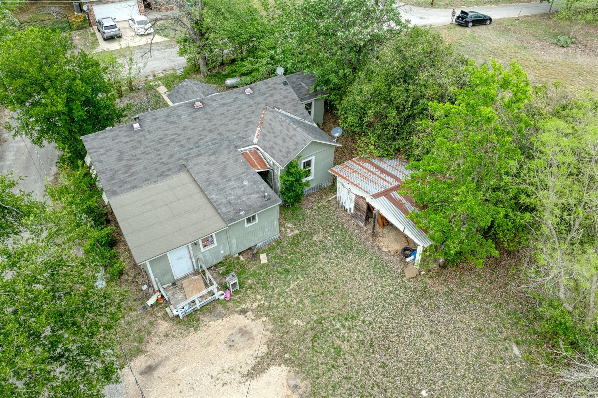 1006 Proctor St, Lockhart, TX 78644