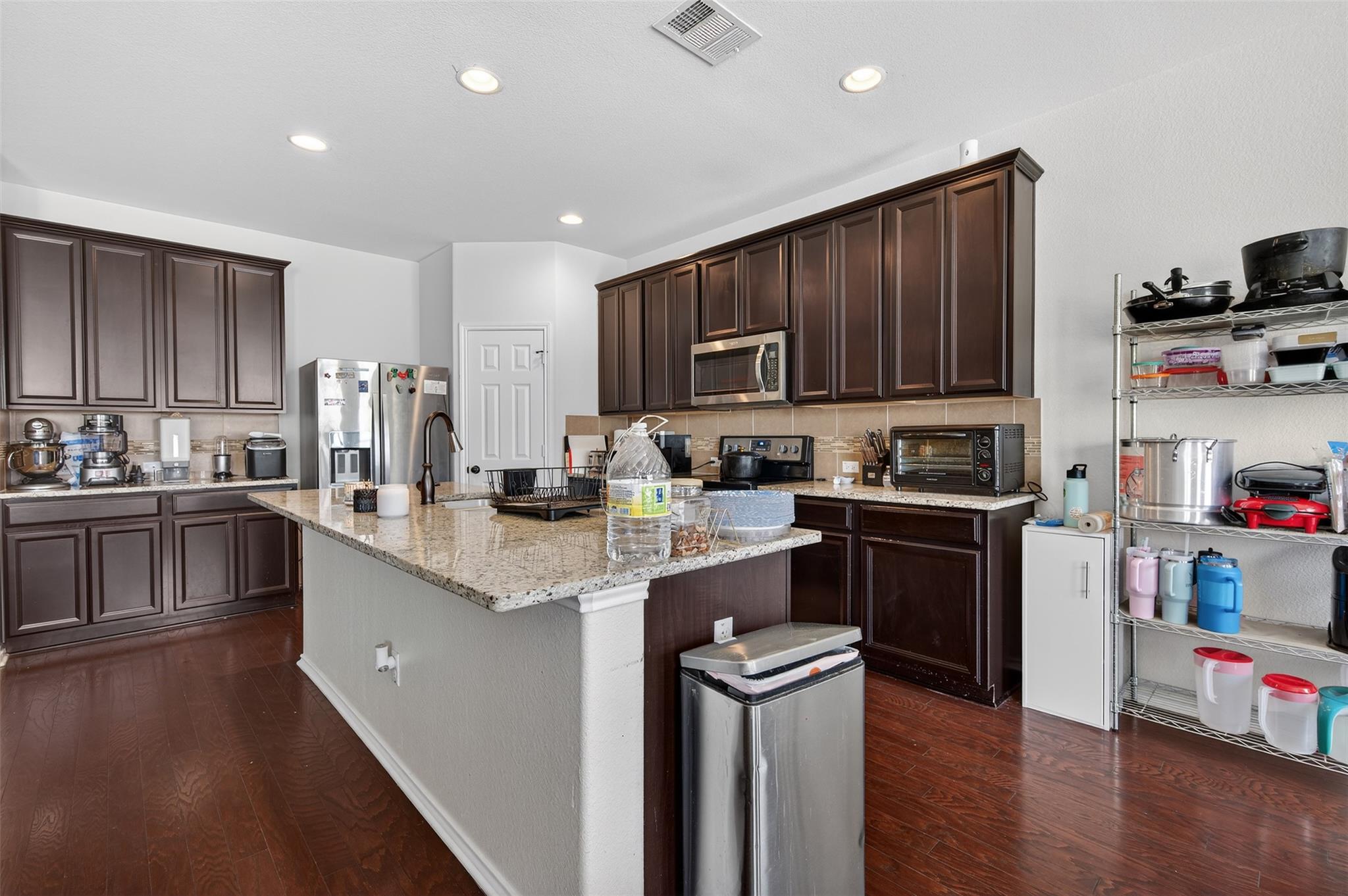 300 W Vega Ln, Killeen, TX 76542