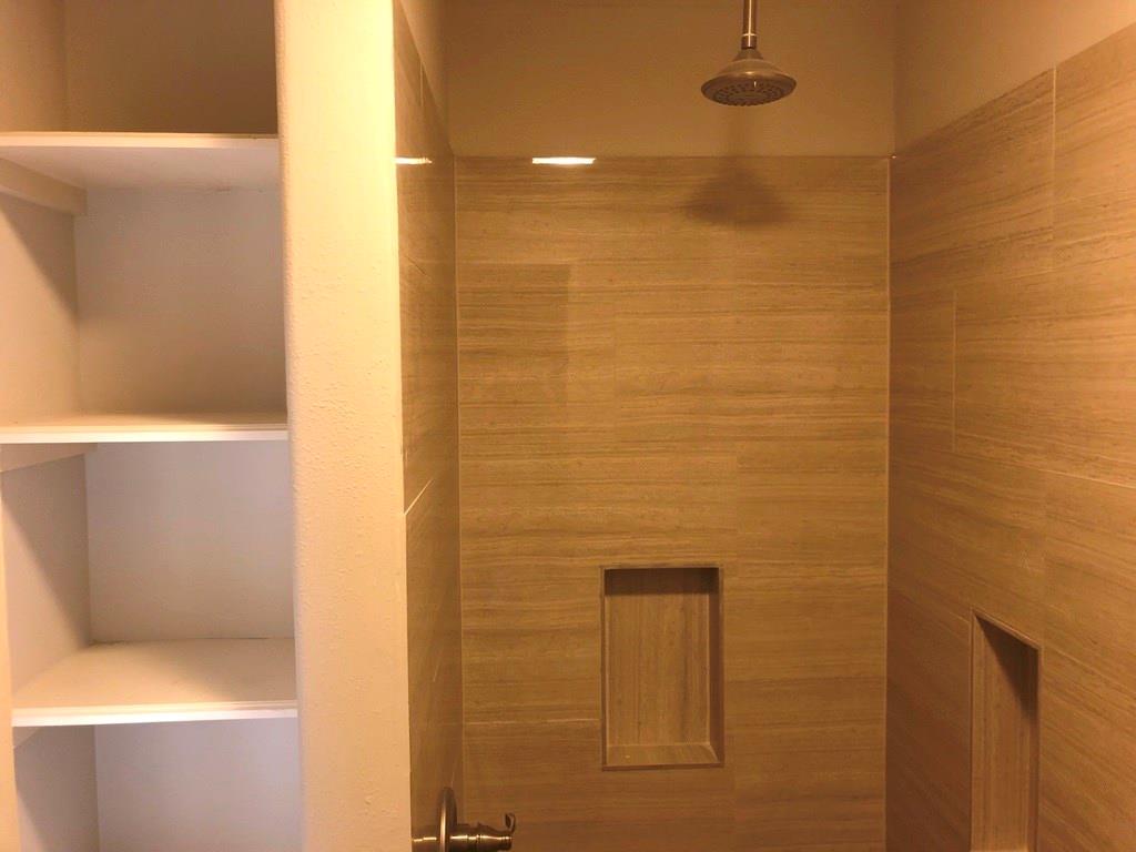 2202 East Side Dr, Austin, TX 78704