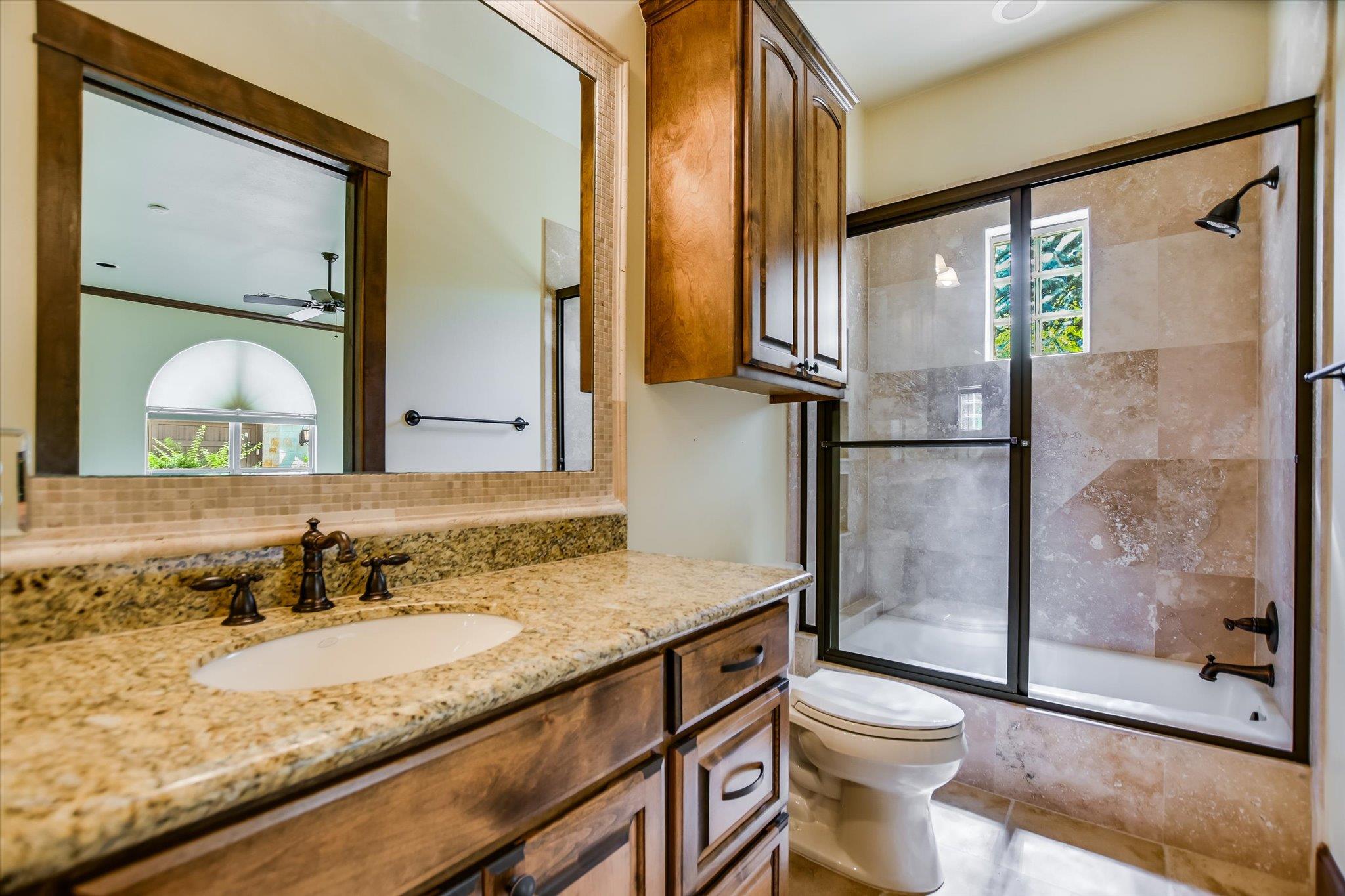 1608 Golden Nugget, Horseshoe Bay, TX 78657