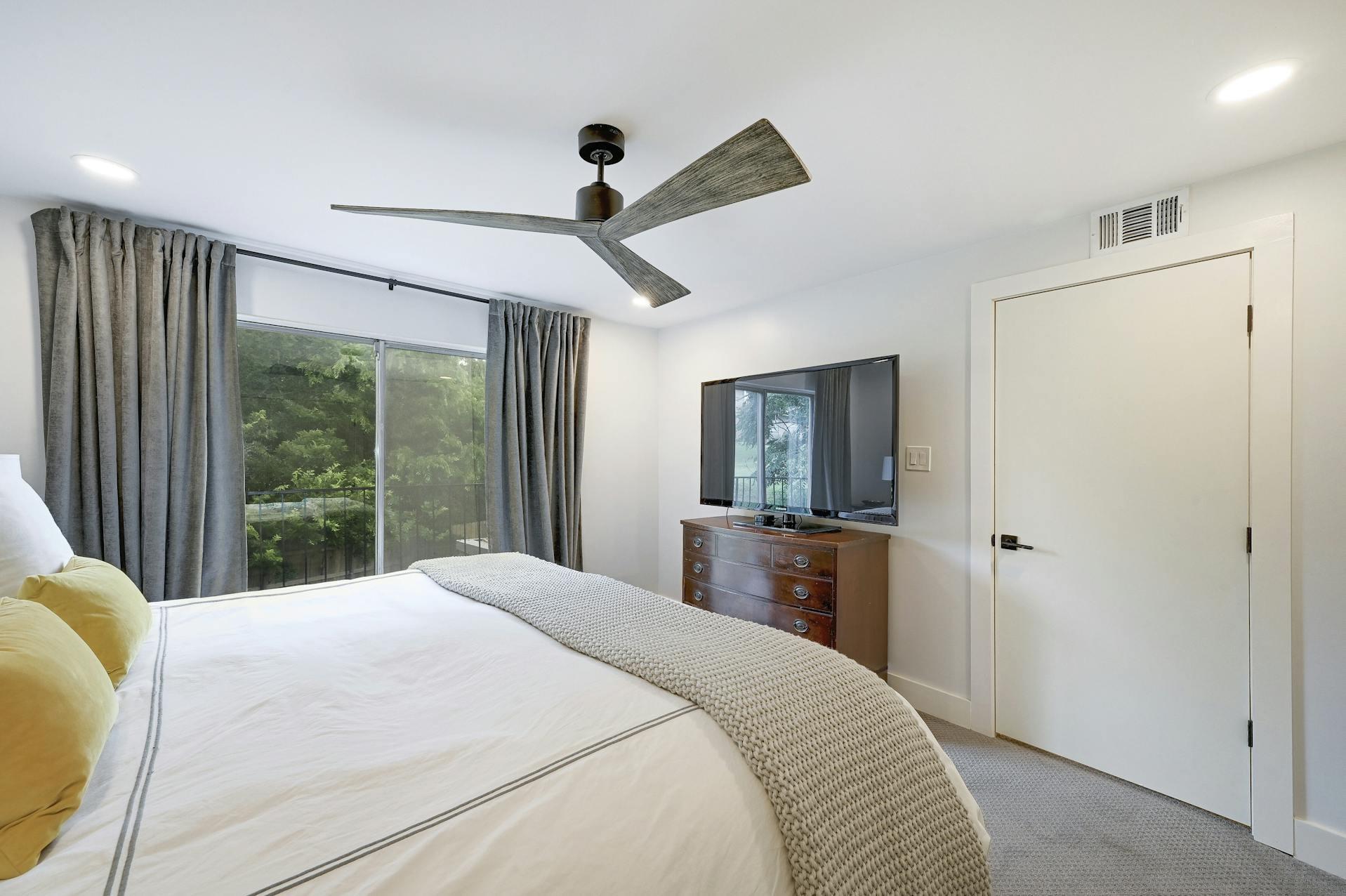 702 Castle Ridge Rd # B, Austin, TX 78746