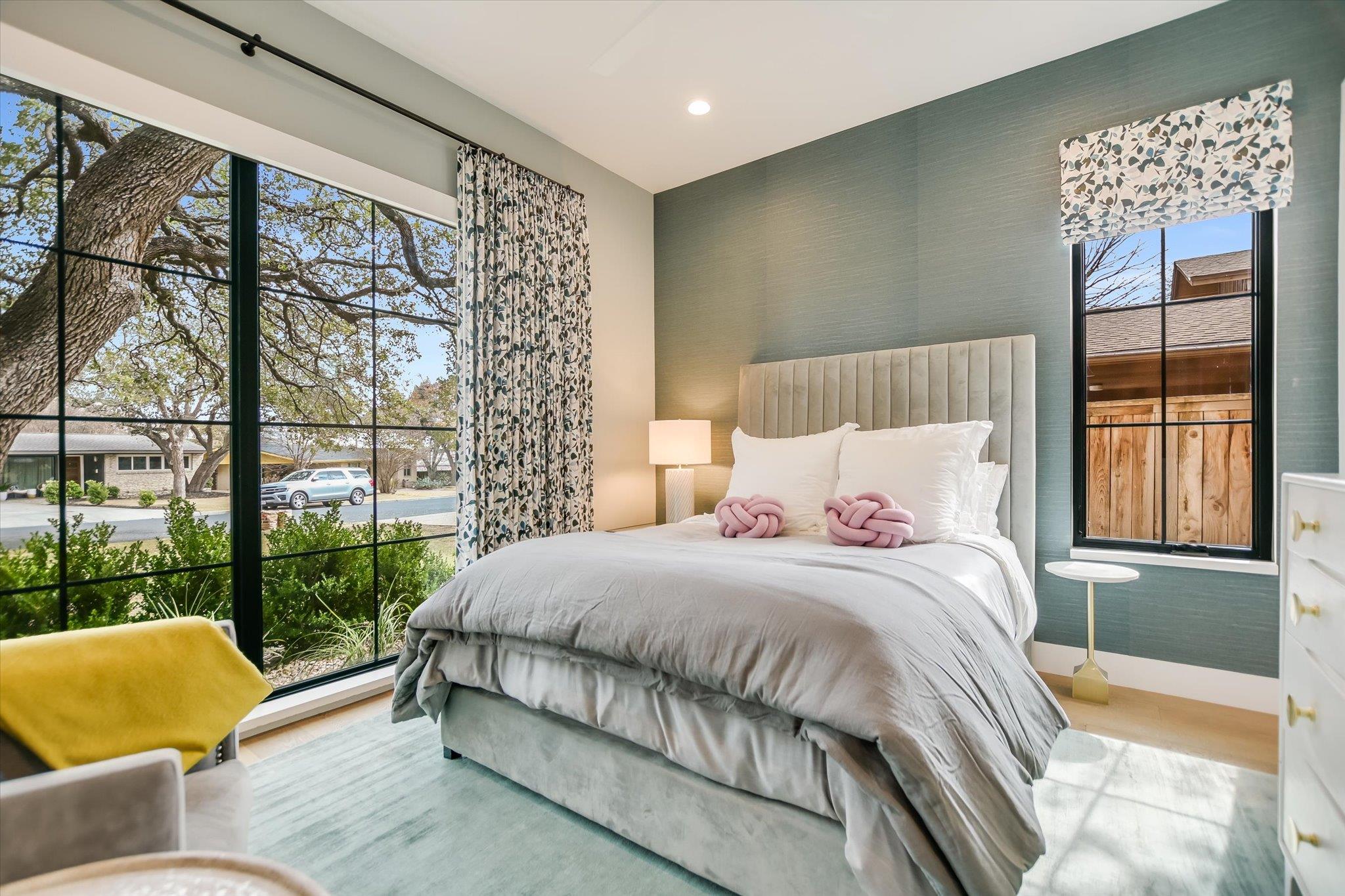 2311 Westoak Dr, Austin, TX 78704