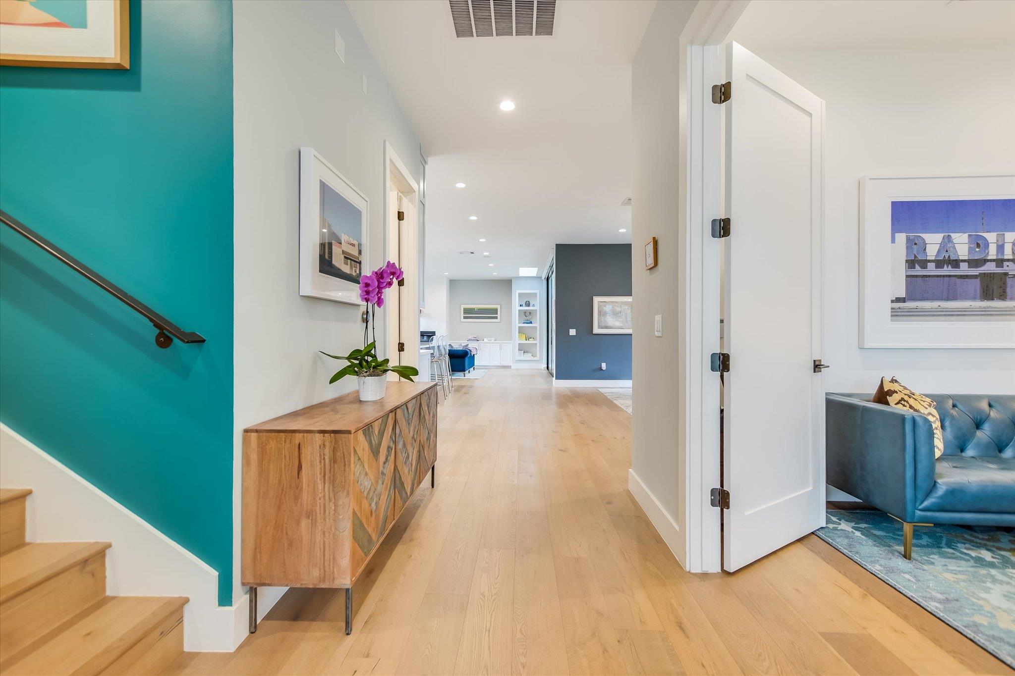 2311 Westoak Dr, Austin, TX 78704