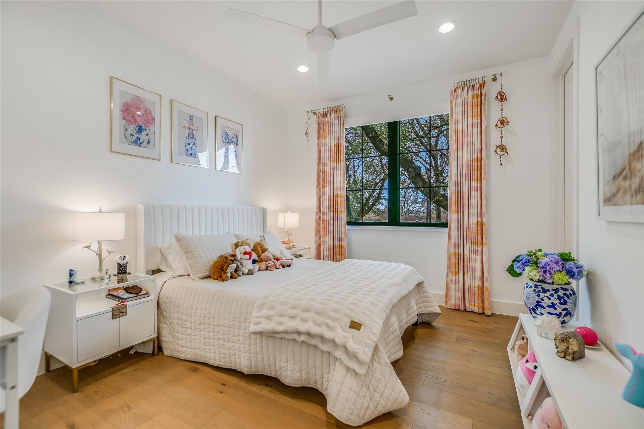 2311 Westoak Dr, Austin, TX 78704