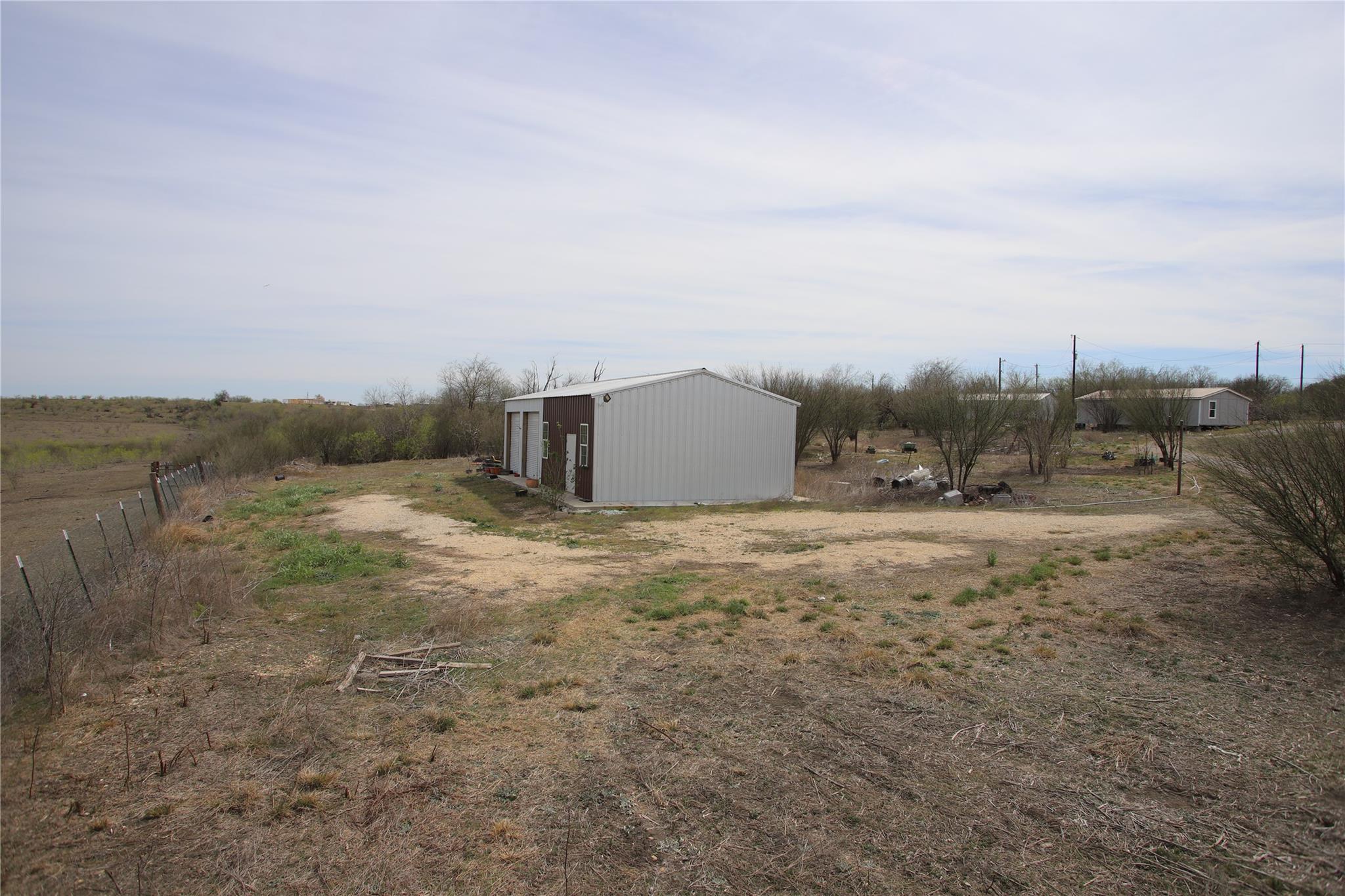 1205 Graef Rd # B, Kyle, TX 78640