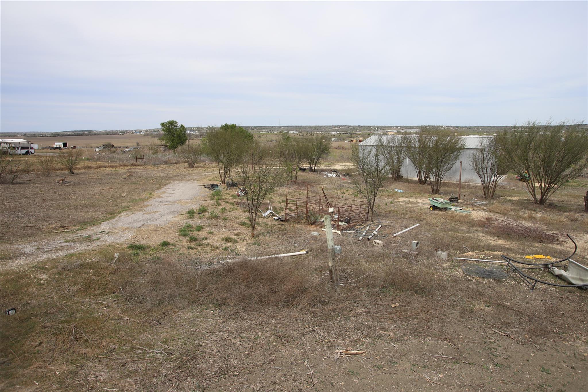 1205 Graef Rd # B, Kyle, TX 78640