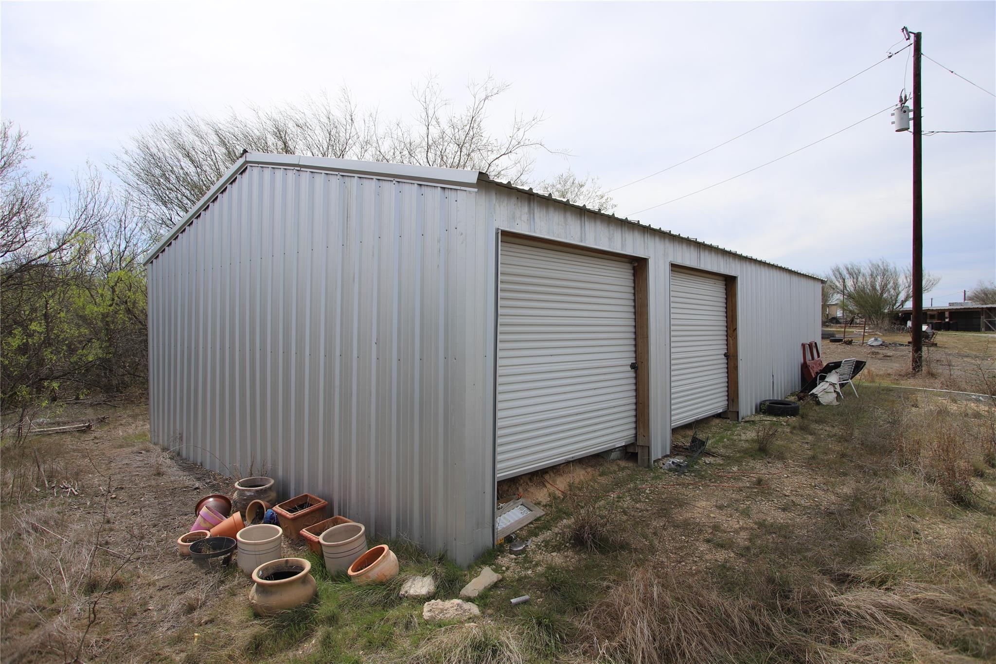 1205 Graef Rd # B, Kyle, TX 78640