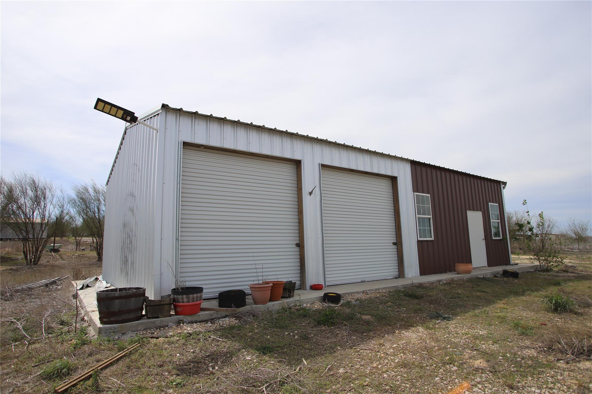 1205 Graef Rd # B, Kyle, TX 78640