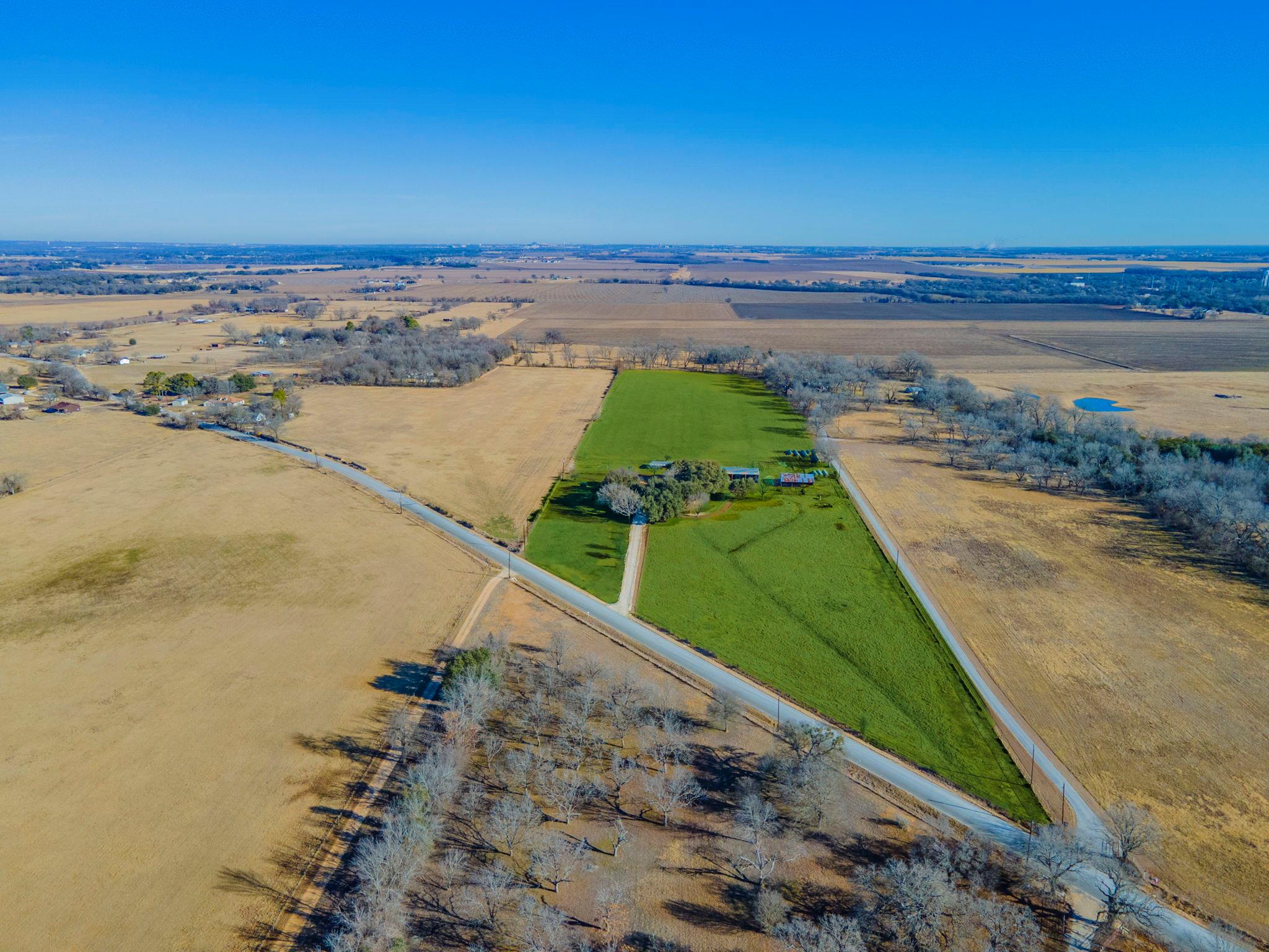 2792 Wilson Valley Rd, Little River Academy, TX 76554