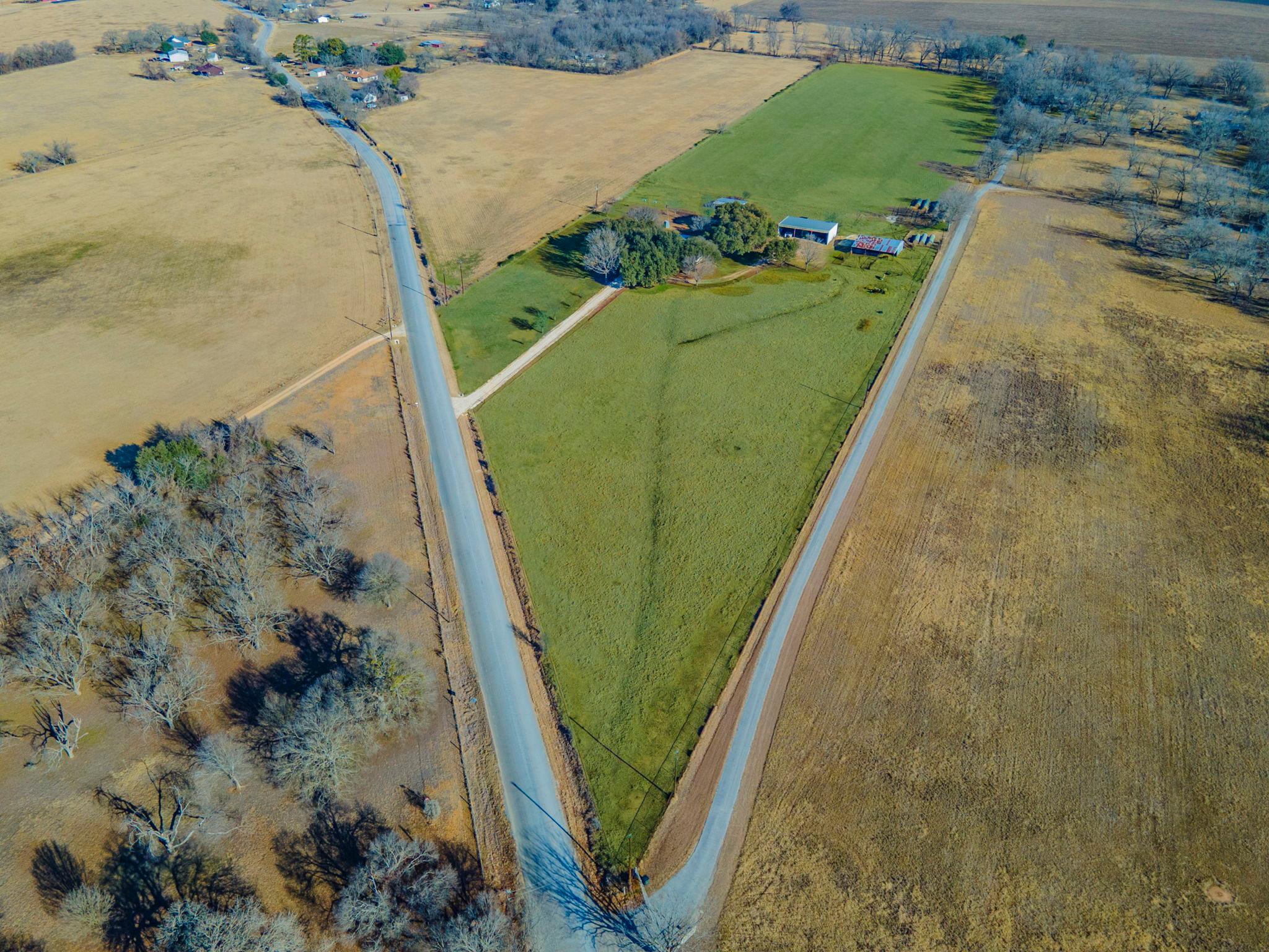 2792 Wilson Valley Rd, Little River Academy, TX 76554