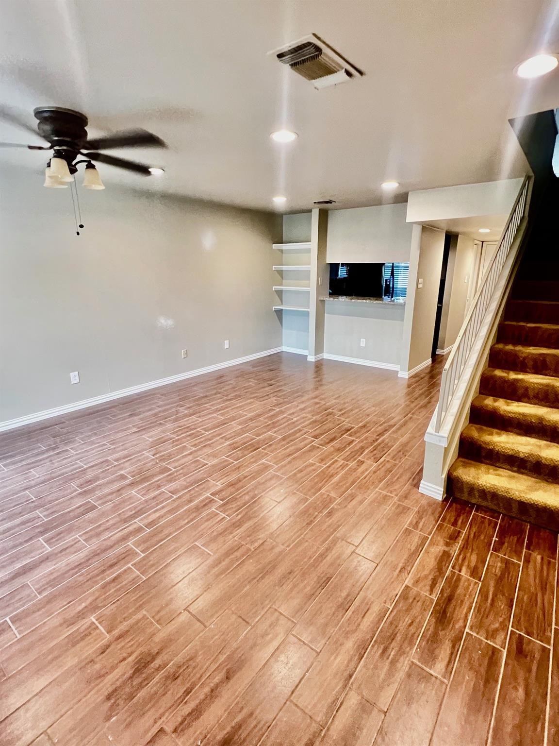 2018 W RUNDBERG Ln # 20B, Austin, TX 78758