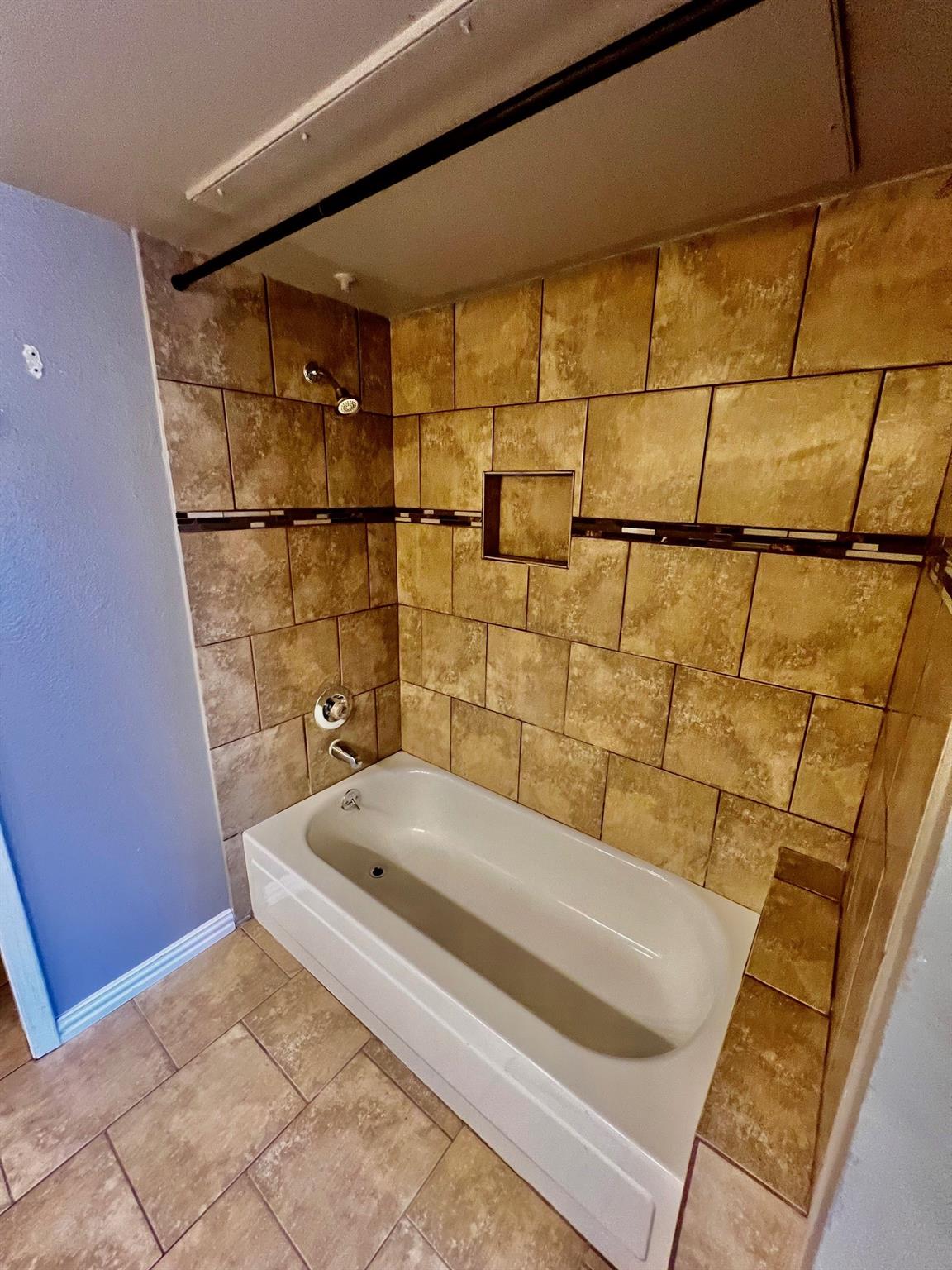 2018 W RUNDBERG Ln # 20B, Austin, TX 78758