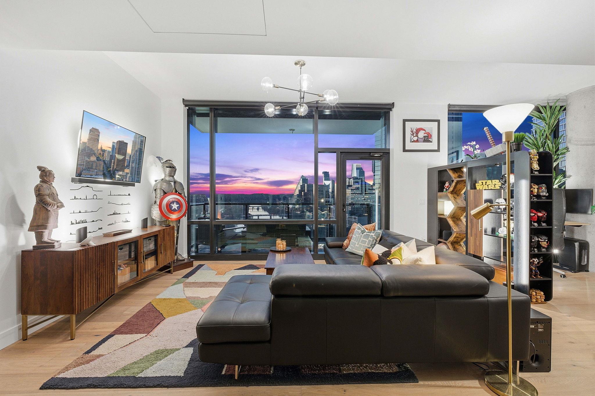 70 Rainey St # 1908, Austin, TX 78701