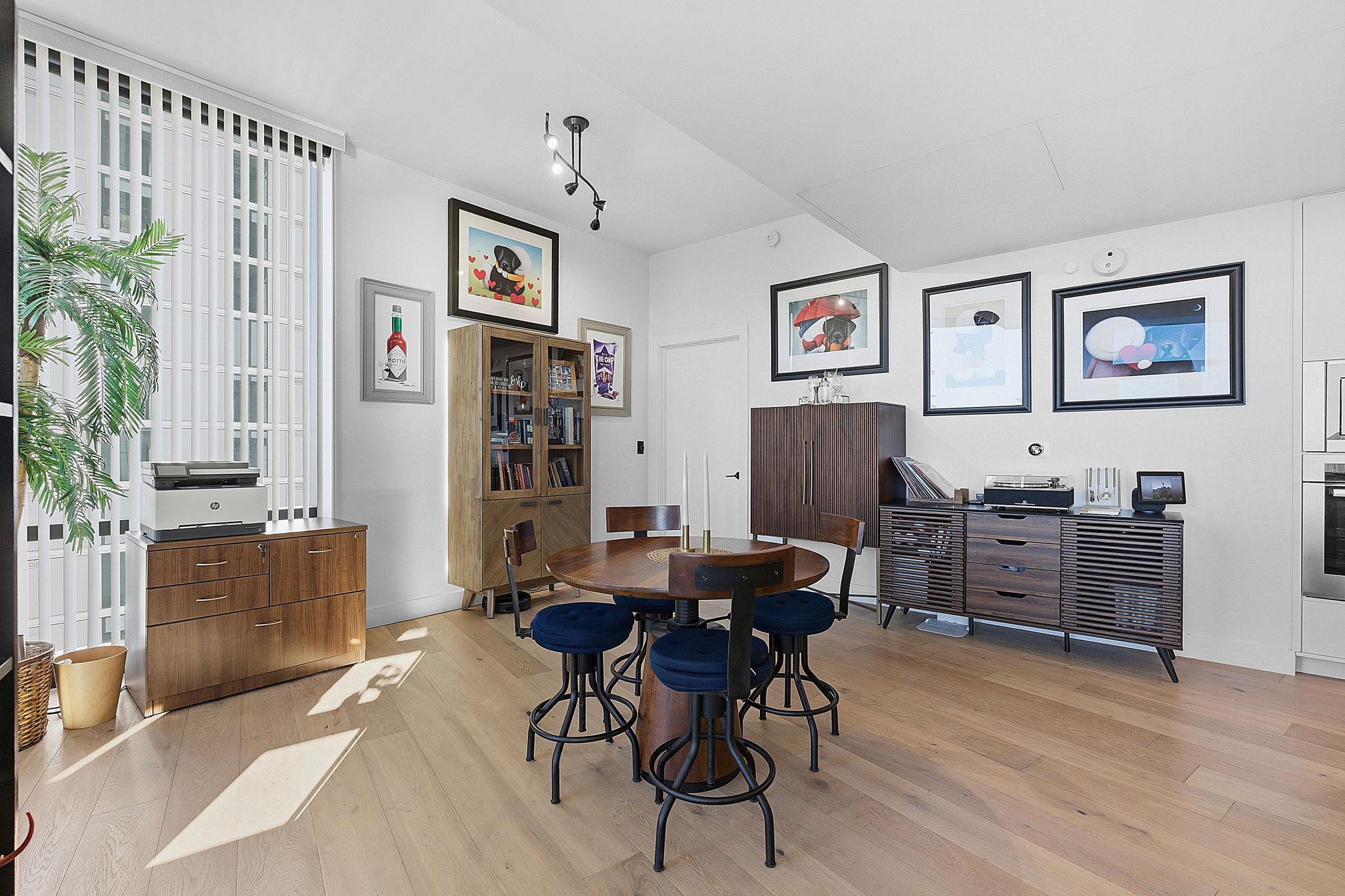 70 Rainey St # 1908, Austin, TX 78701