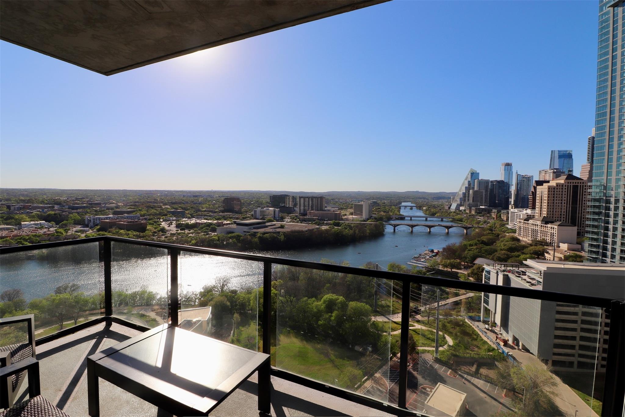 70 Rainey St # 1908, Austin, TX 78701