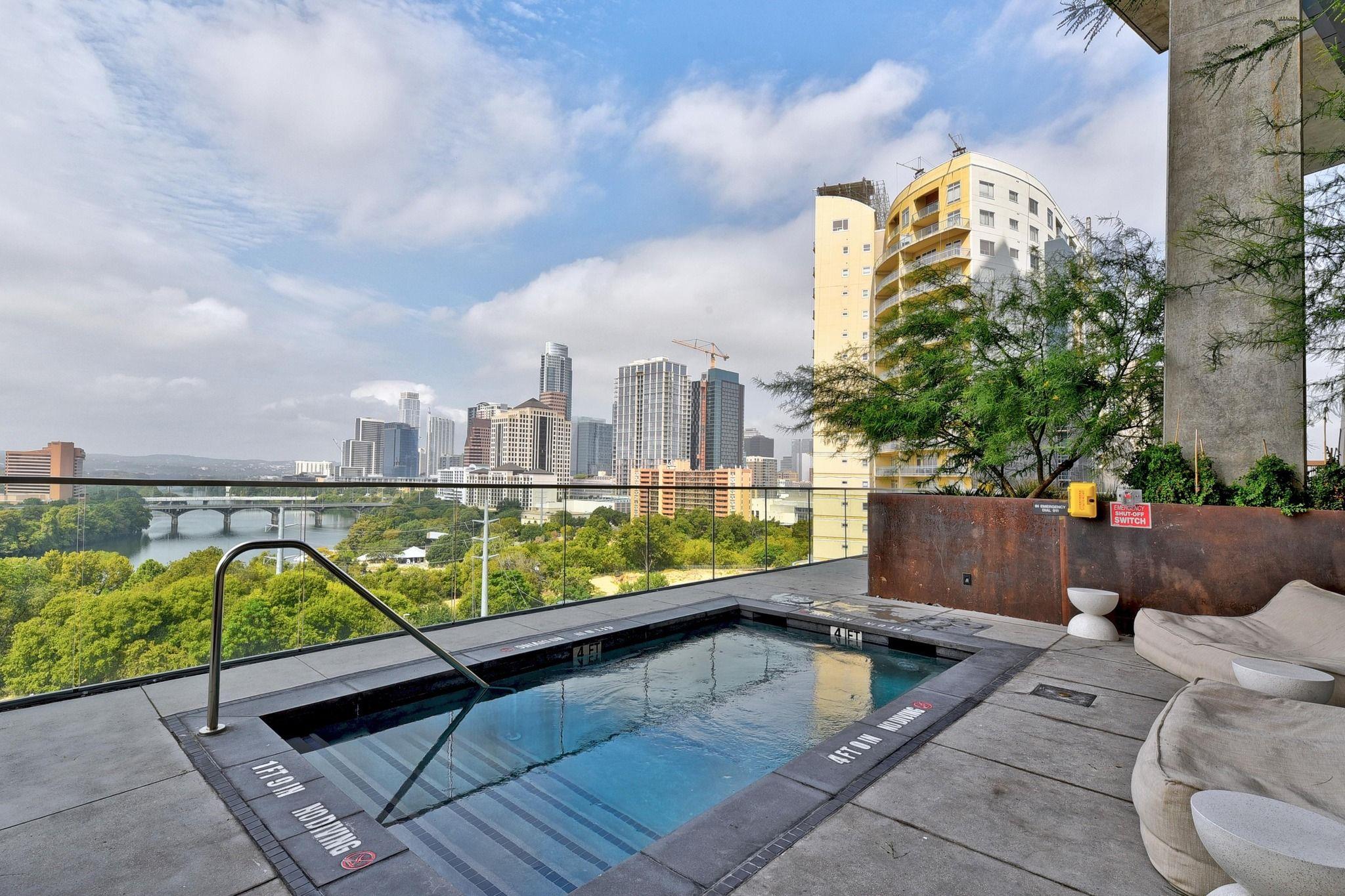 70 Rainey St # 1908, Austin, TX 78701