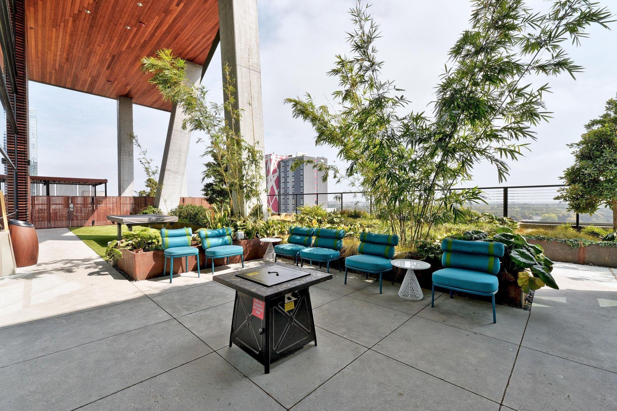 70 Rainey St # 1908, Austin, TX 78701