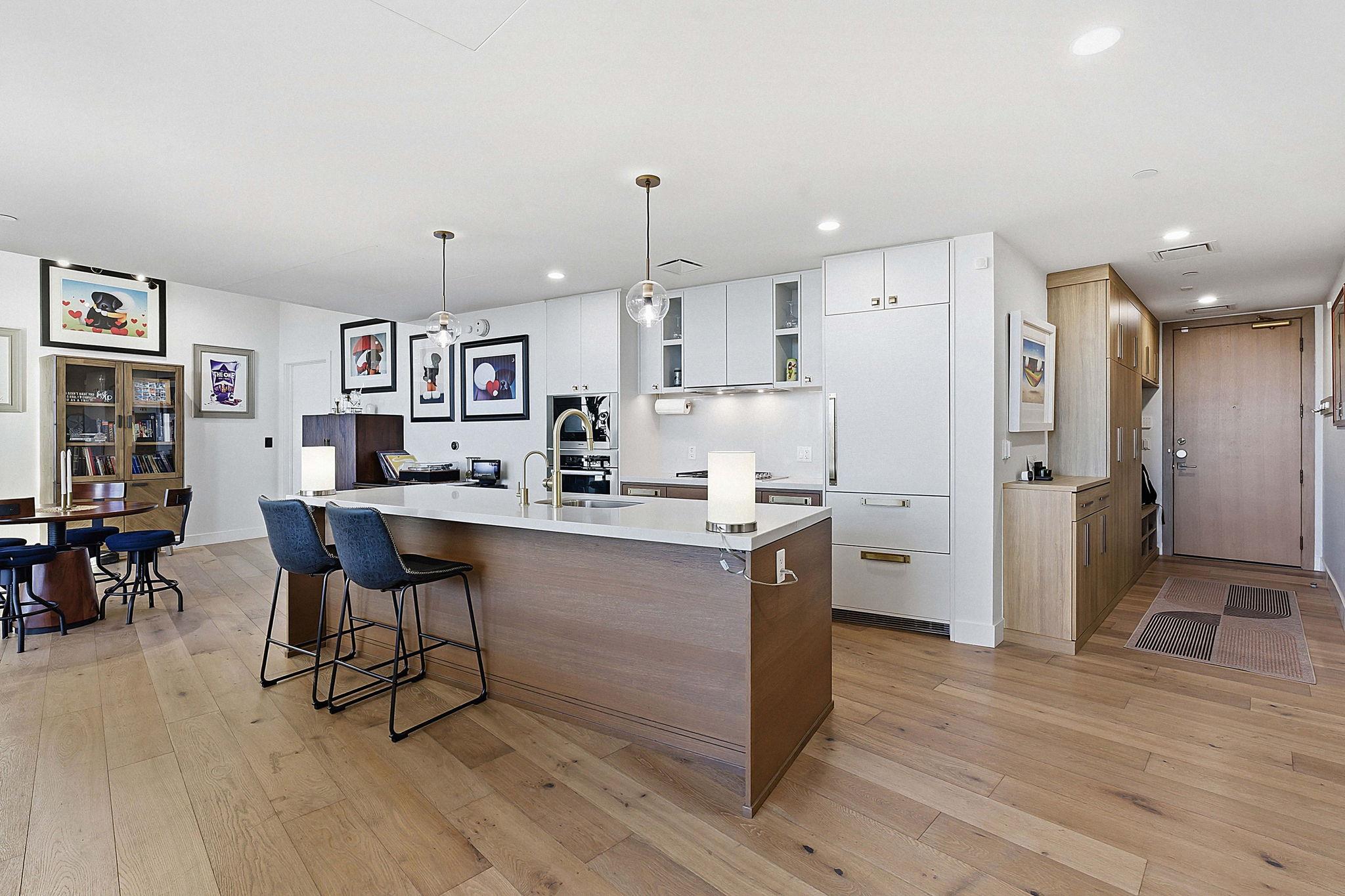 70 Rainey St # 1908, Austin, TX 78701