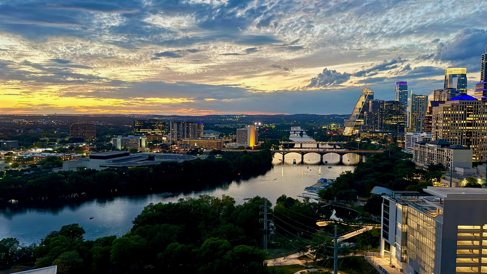 70 Rainey St # 1908, Austin, TX 78701