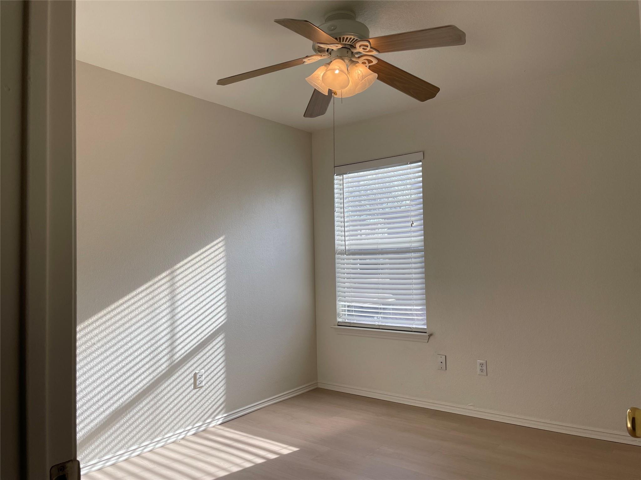 289 Spring Branch Loop, Kyle, TX 78640