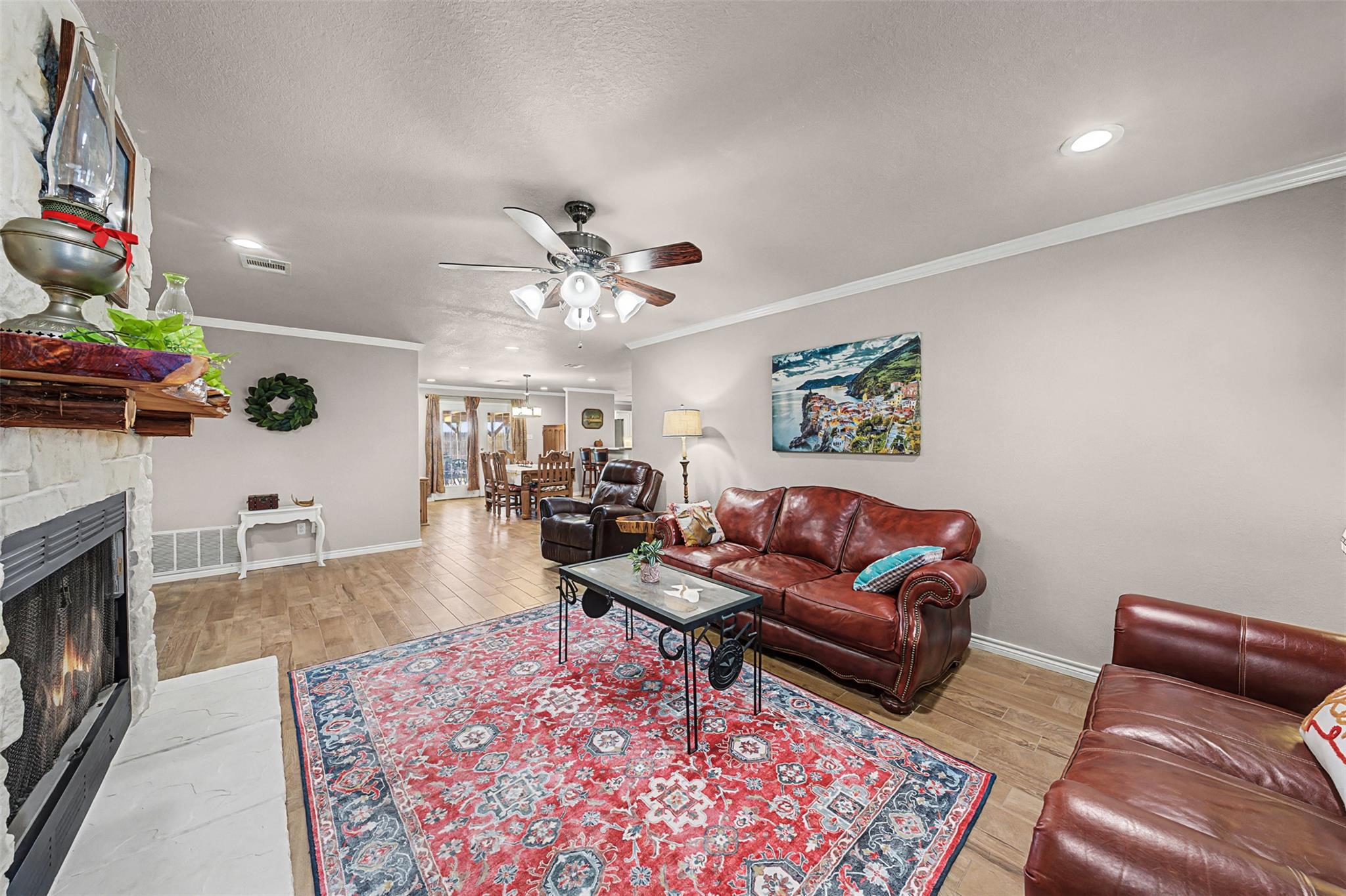 1601 Sunset Cir, Cameron, TX 76520